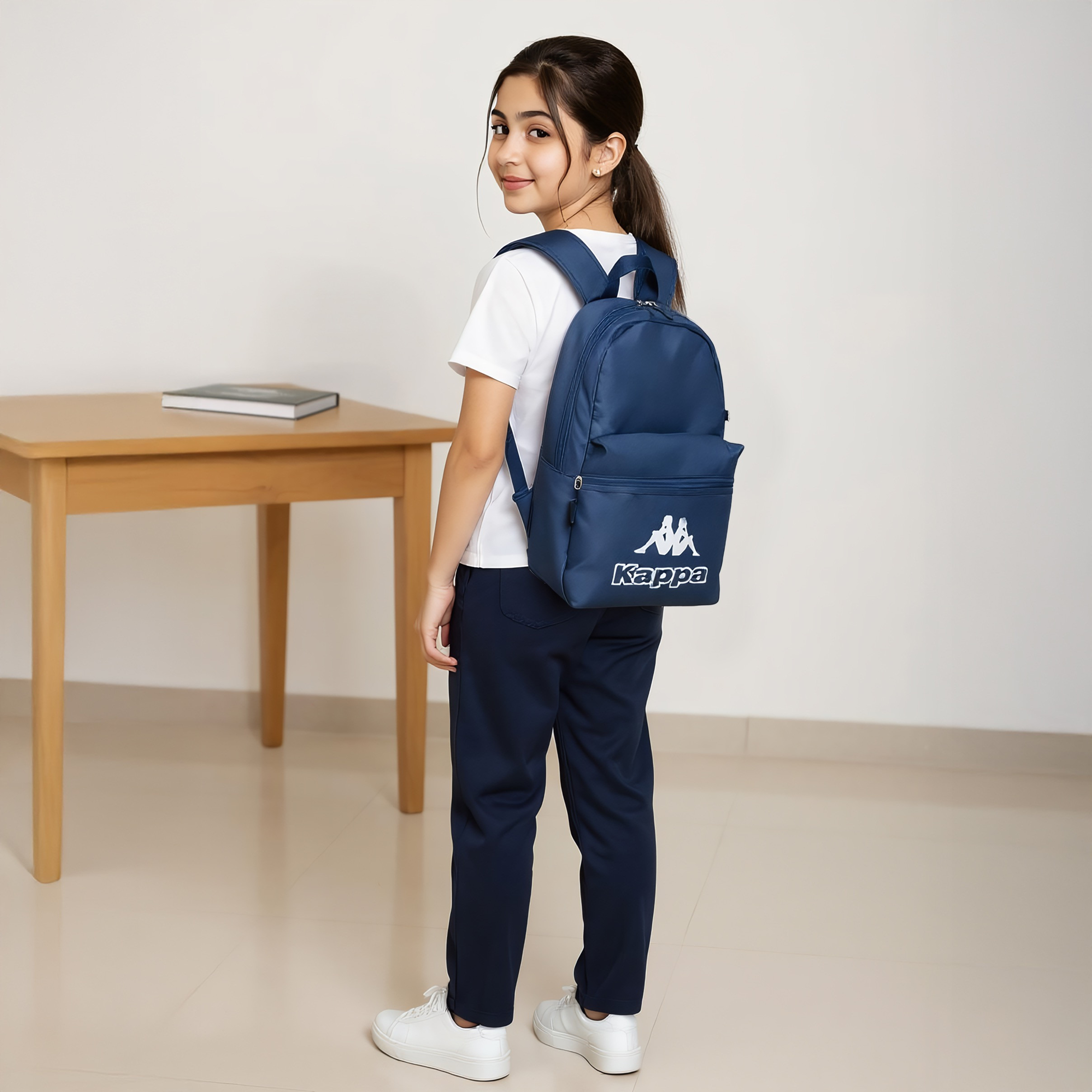 طقم شنطة ظهر مع شنطة غداء ومقلمة بطبعات شعار من كابا-cpkids-backtoschool-schoolbagsandbackpacks-backpacks-image-3