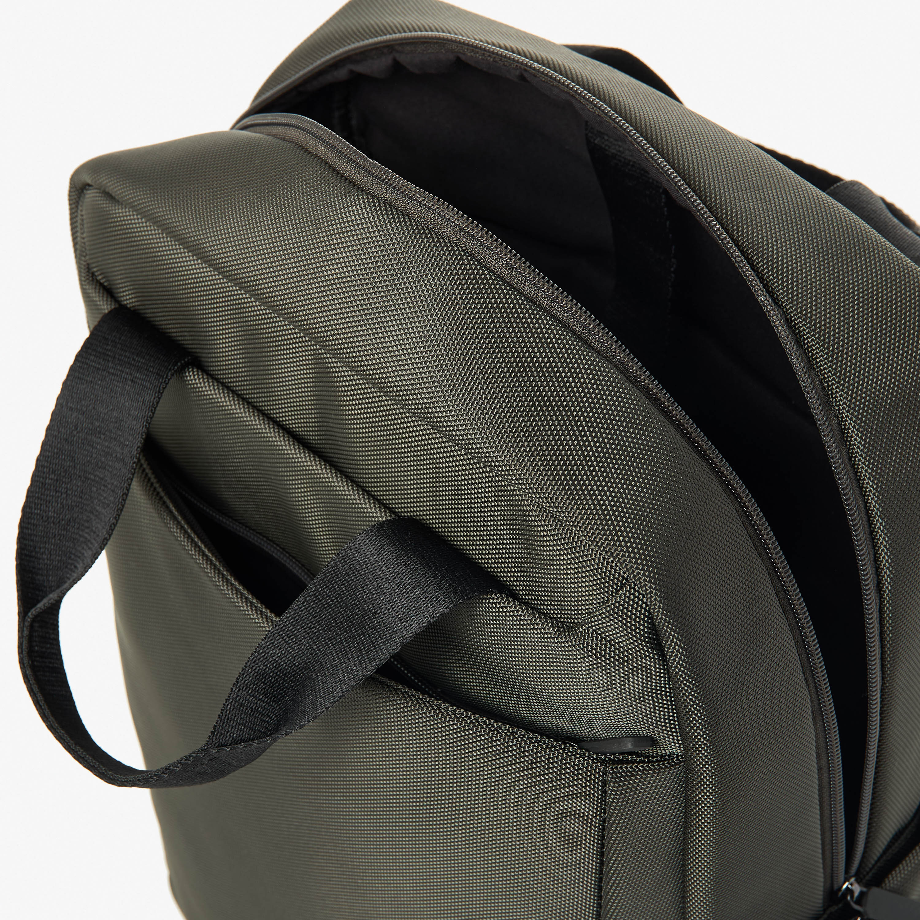 شنطة ظهر بحمّالات قابل للتعديل وسحّاب إغلاق وزخارف من لي كوبر-school-bagsandbackpacks-backpacks-image-6