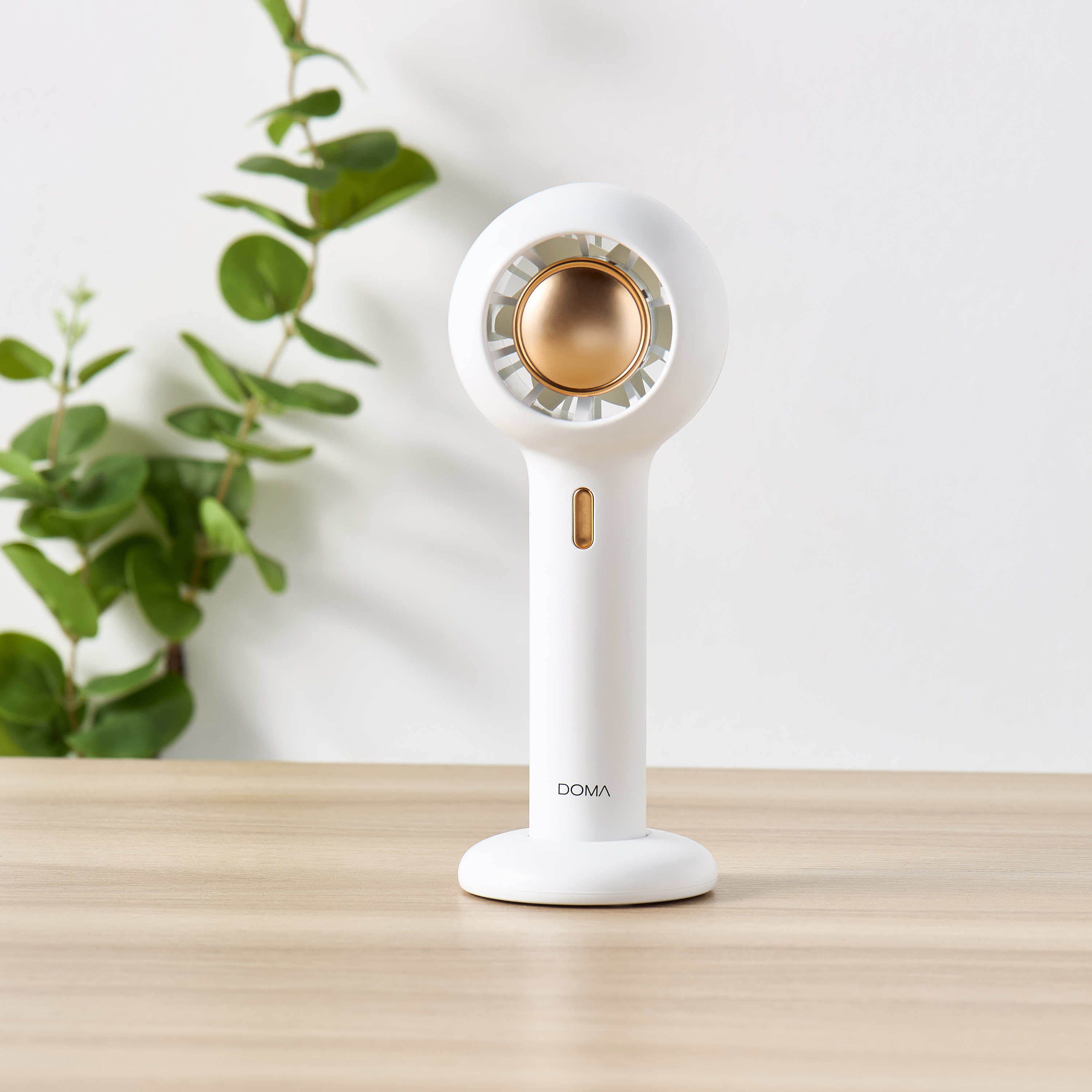 مروحة معطرة محمولة من دوما-household-appliances-homeappliances-fans-image-1