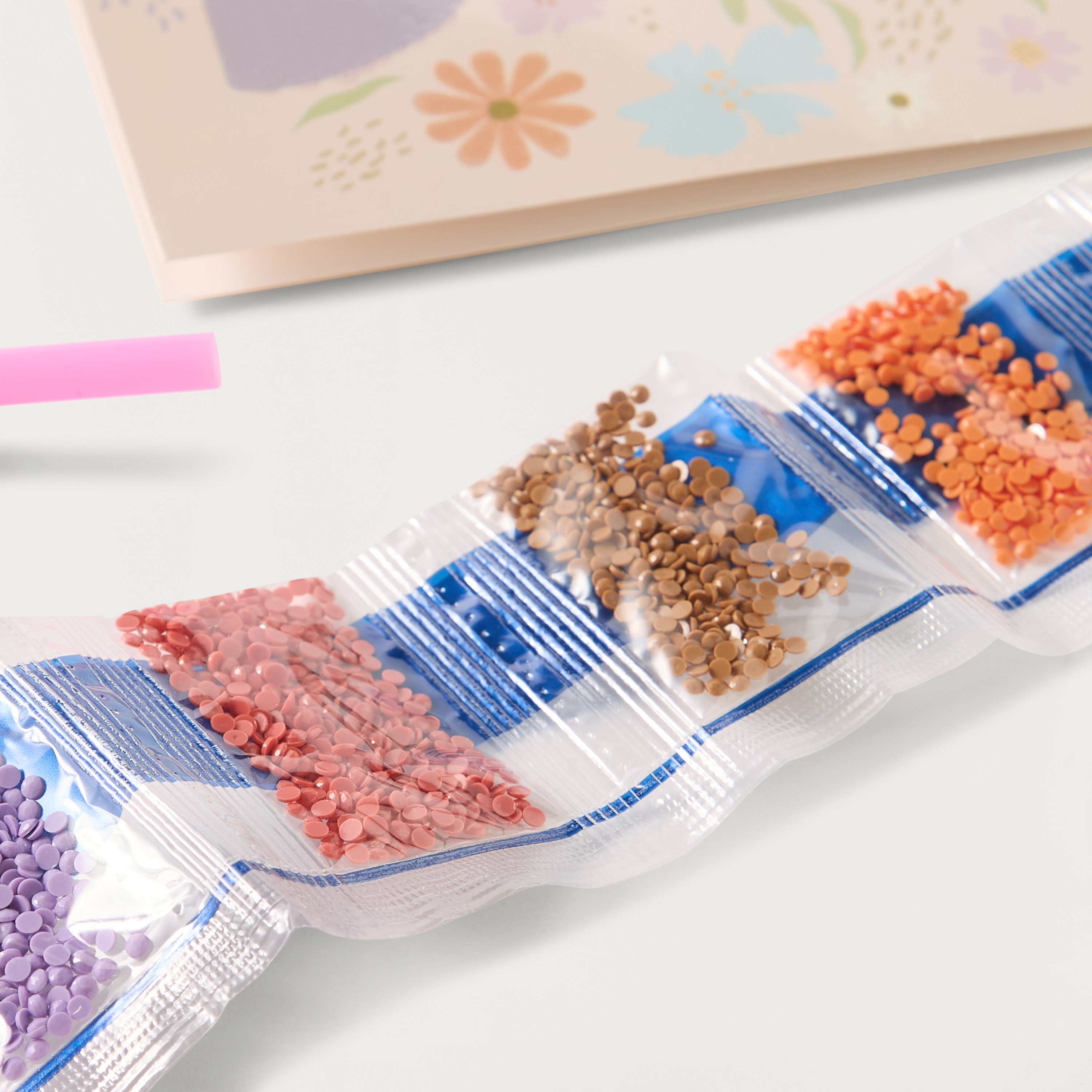 مجموعة بطاقات الرسم الماسية اصنعها بنفسك من كرافت لاب-school-stationery-sets-image-4