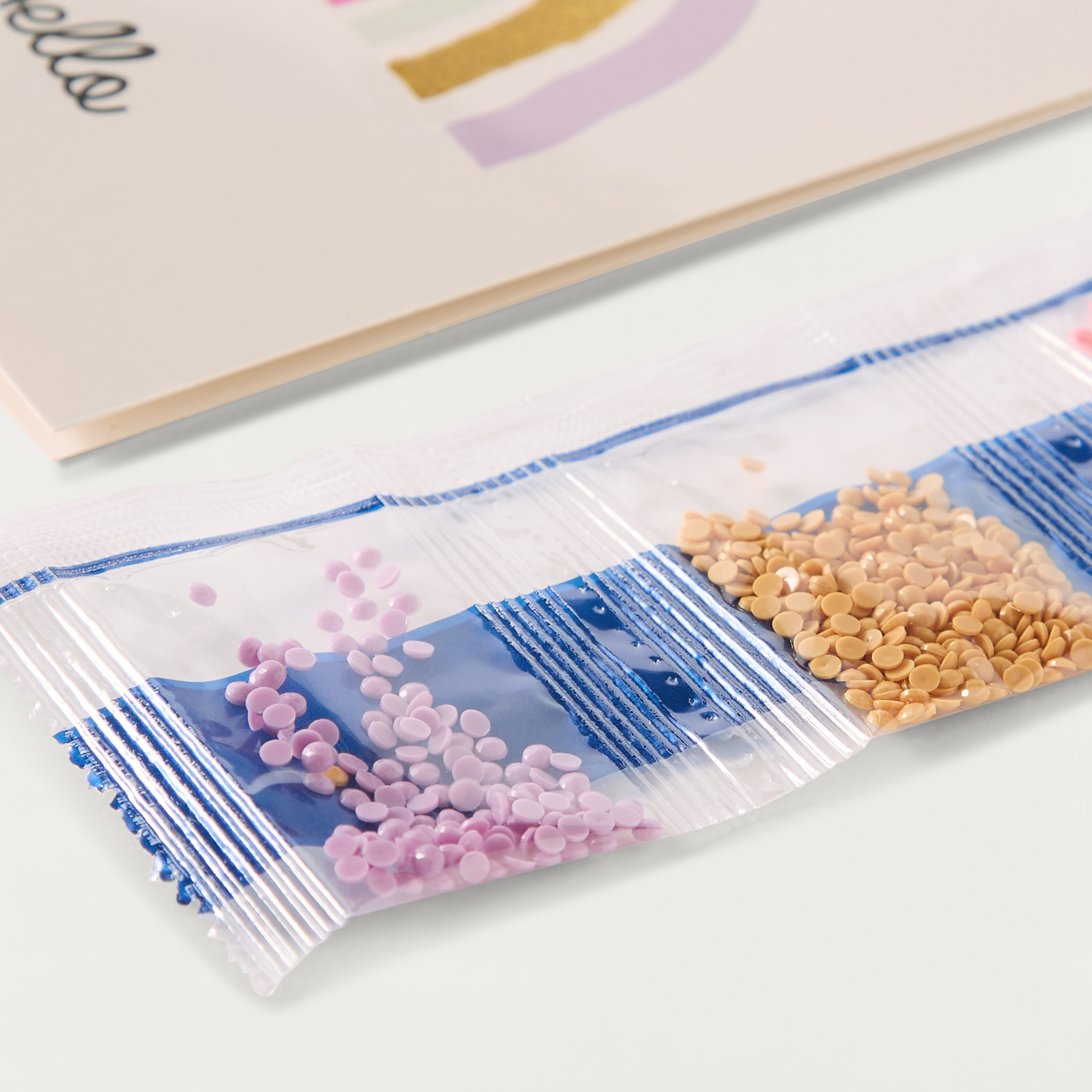 مجموعة بطاقات الرسم الماسية اصنعها بنفسك من كرافت لاب-school-stationery-sets-image-5