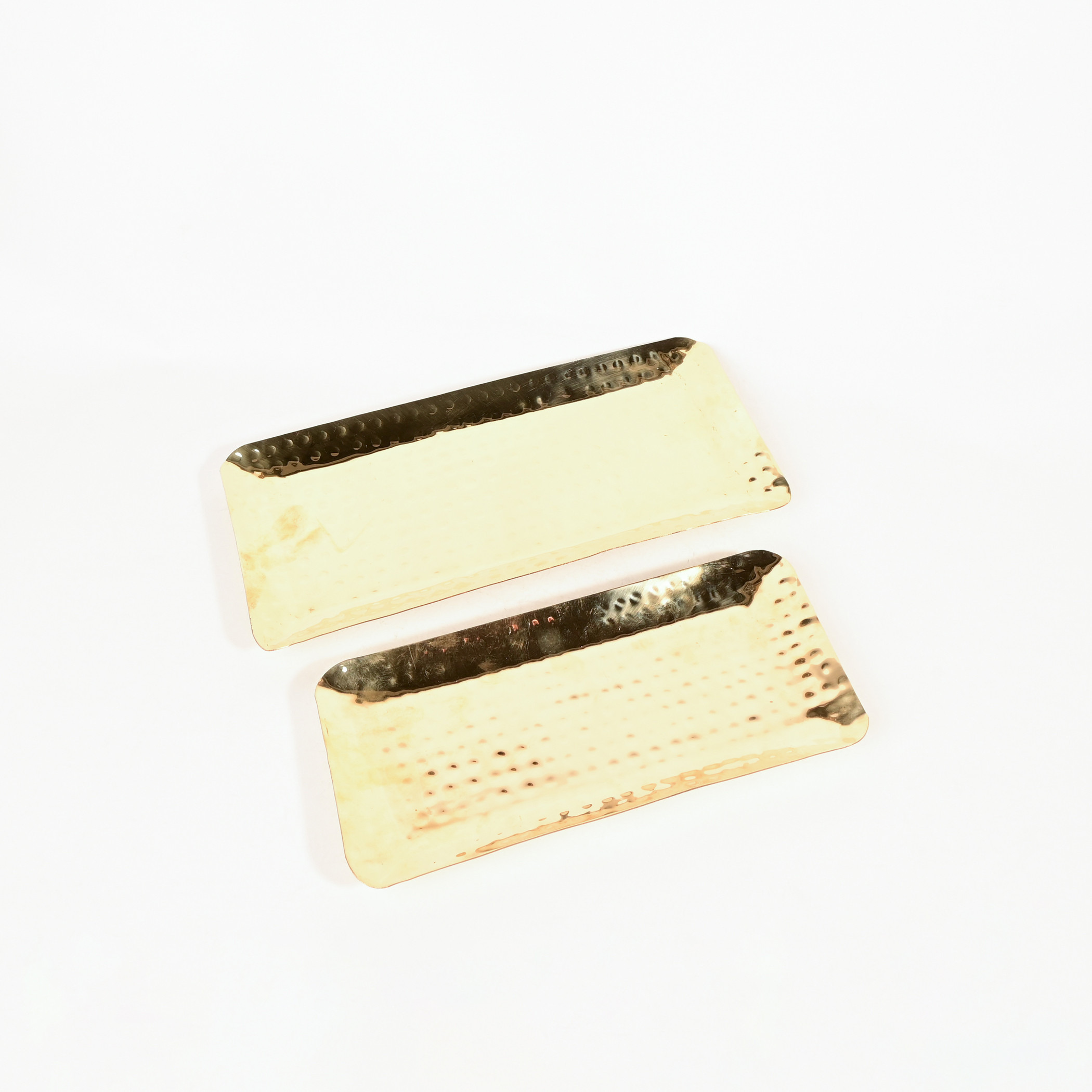 طقم صواني تقديم من قطعتين بالنحاس الأصفر من كرافتد باي لايف ستايل-household-dining-serveware-servingtrays-image-6