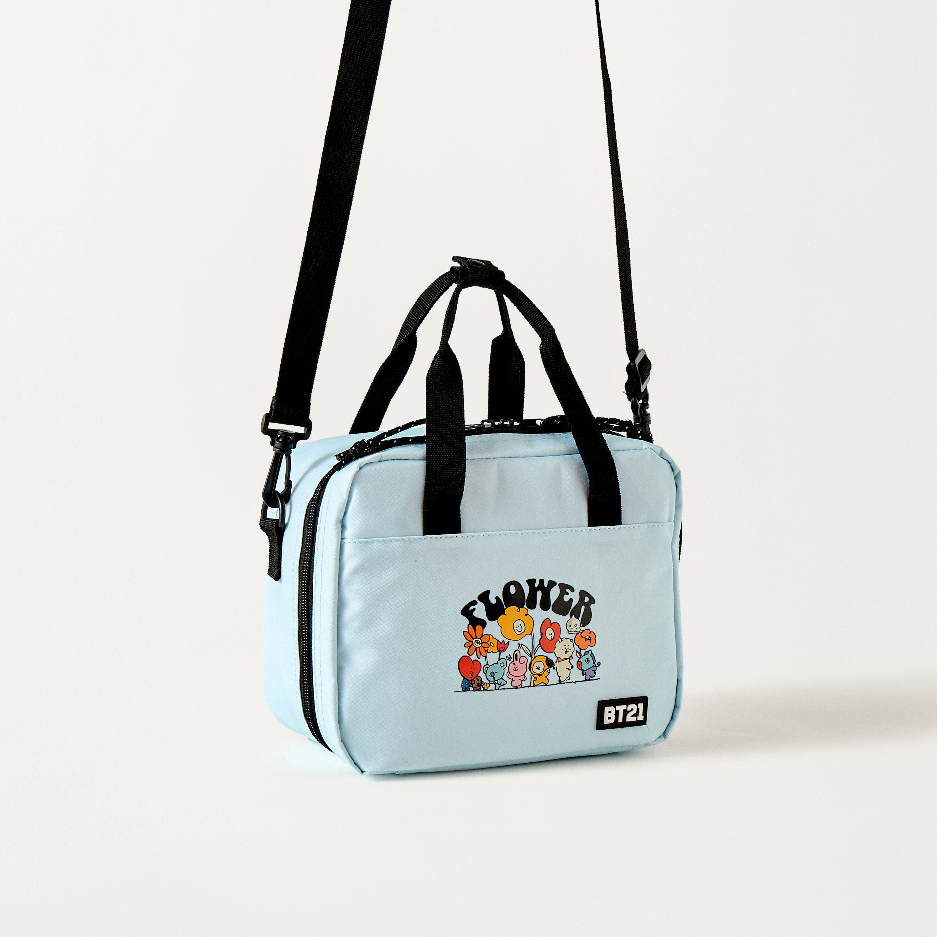 شنطة غداء بحزام قابل للفصل وسحاب إغلاق وطبعات من بي تي 21-school-lunchessentials-lunchbags-image-3
