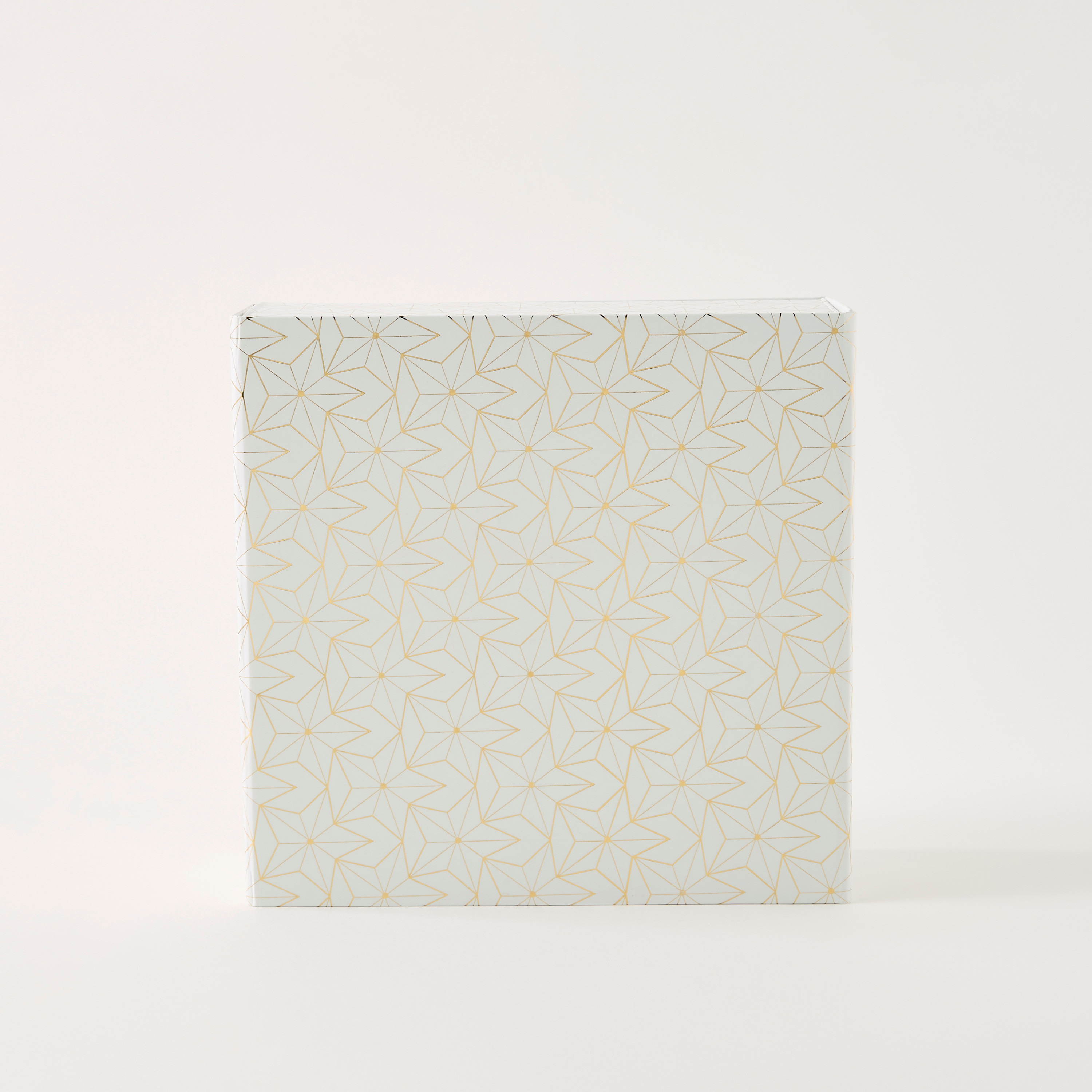 Findz Collapsible Gift Box - 26x26x10 cms-household-giftingaccessories-giftings-image-4