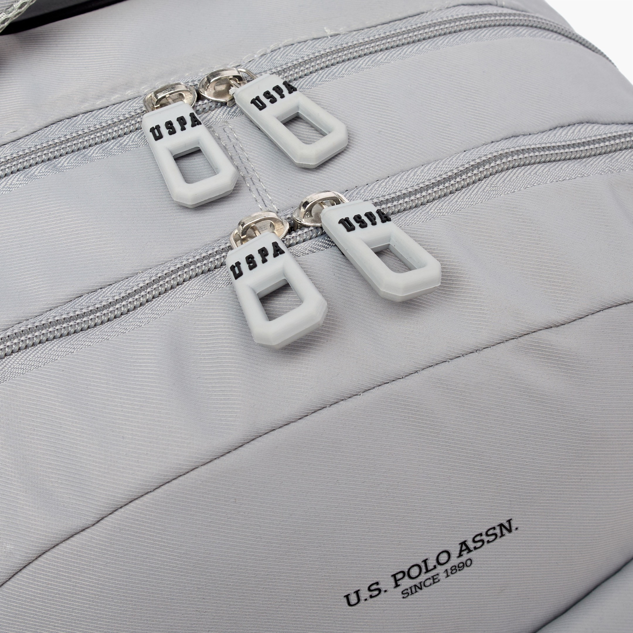 US POLO ASSN. Solid Softcase Bag with Retractable Handle-school-bagsandbackpacks-trolleybags-image-8