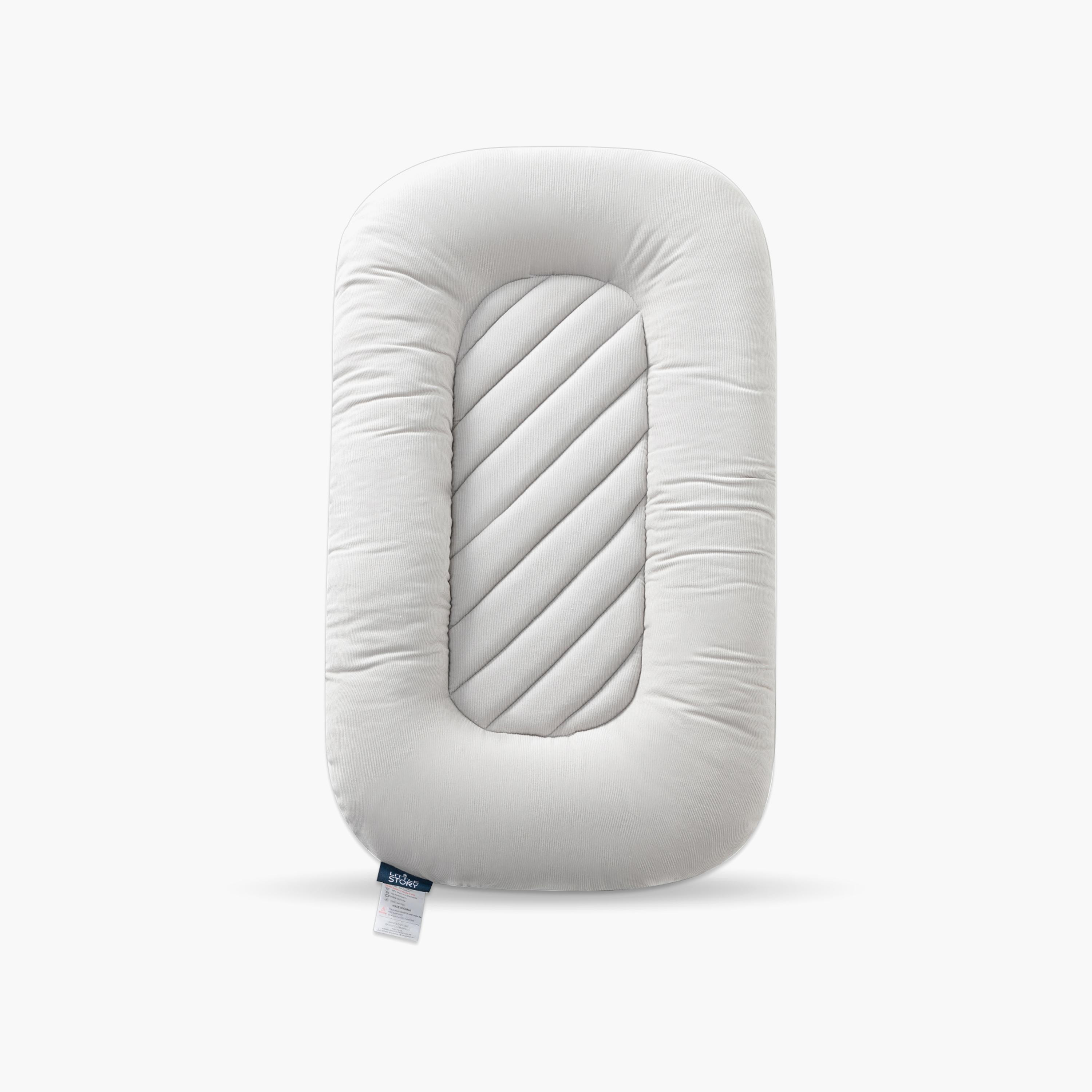 سرير أطفال مريح محمول من ليتل ستوري-baby-nursery-babybedding-image-1