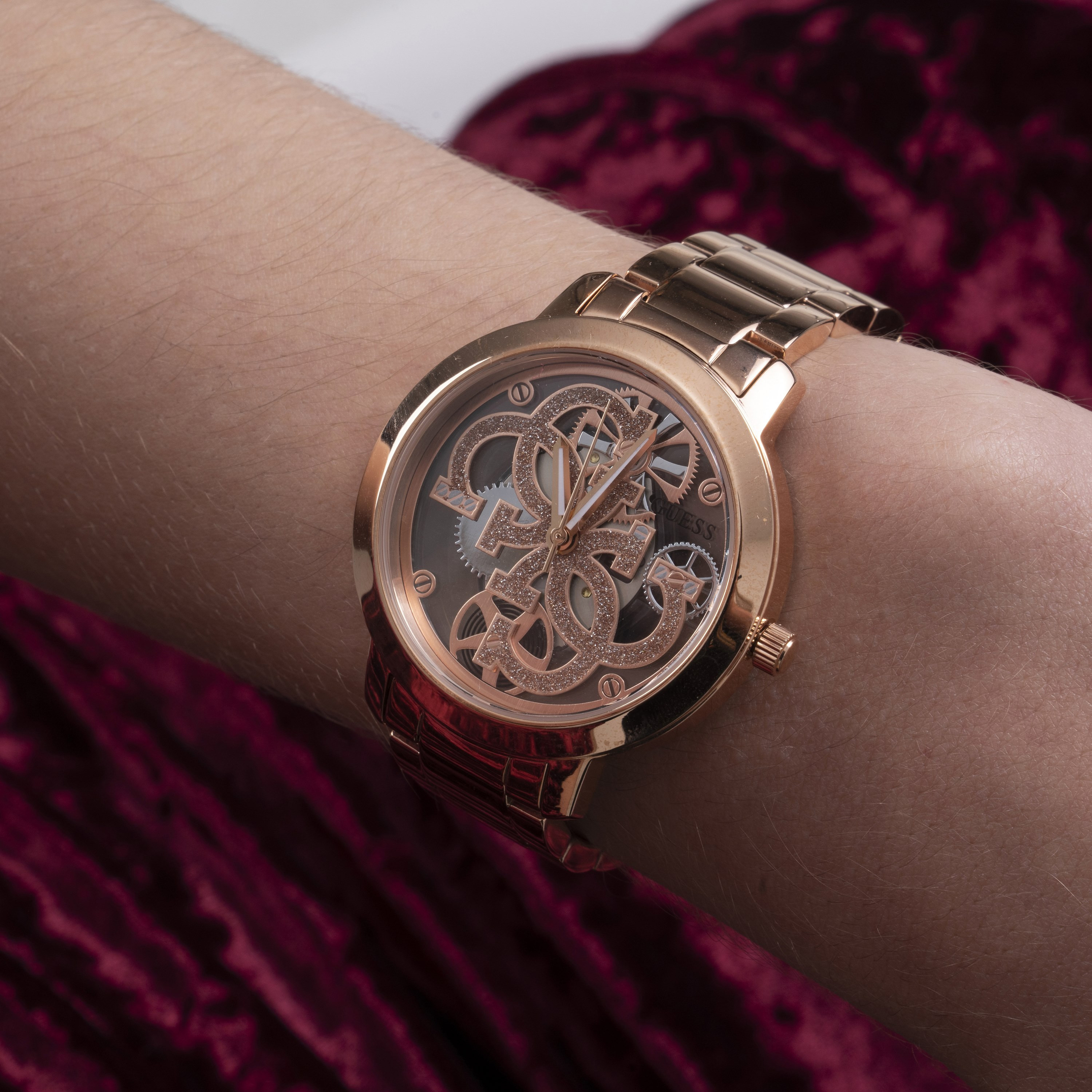 Guess Women's Rose Gold Analog Stainless Steel Strap Watch | GW0300L3 | 36 MM-women-watchesandjewellery-watches-image-5