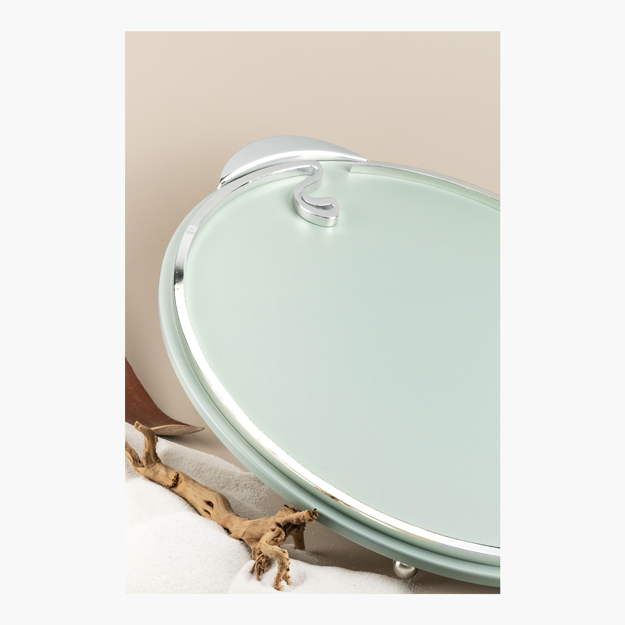 Otantik Nour Wooden Tray with Handles - 60x45 cm-household-dining-serveware-servingtrays-image-2