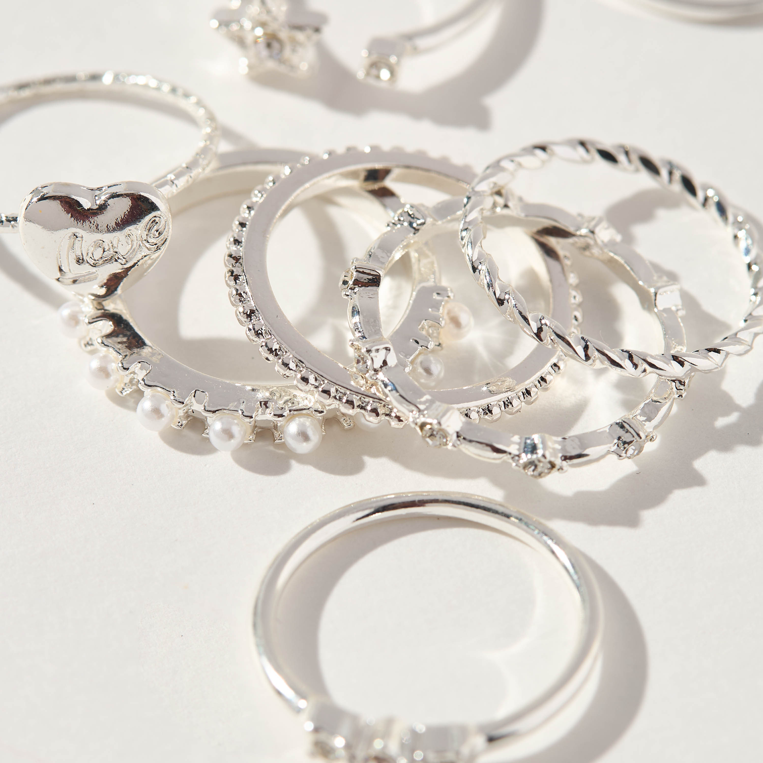 طقم خاتم 8 قطع مزيّنة - لارج - إكس لارج-women-watchesandjewellery-jewellery-rings-image-3