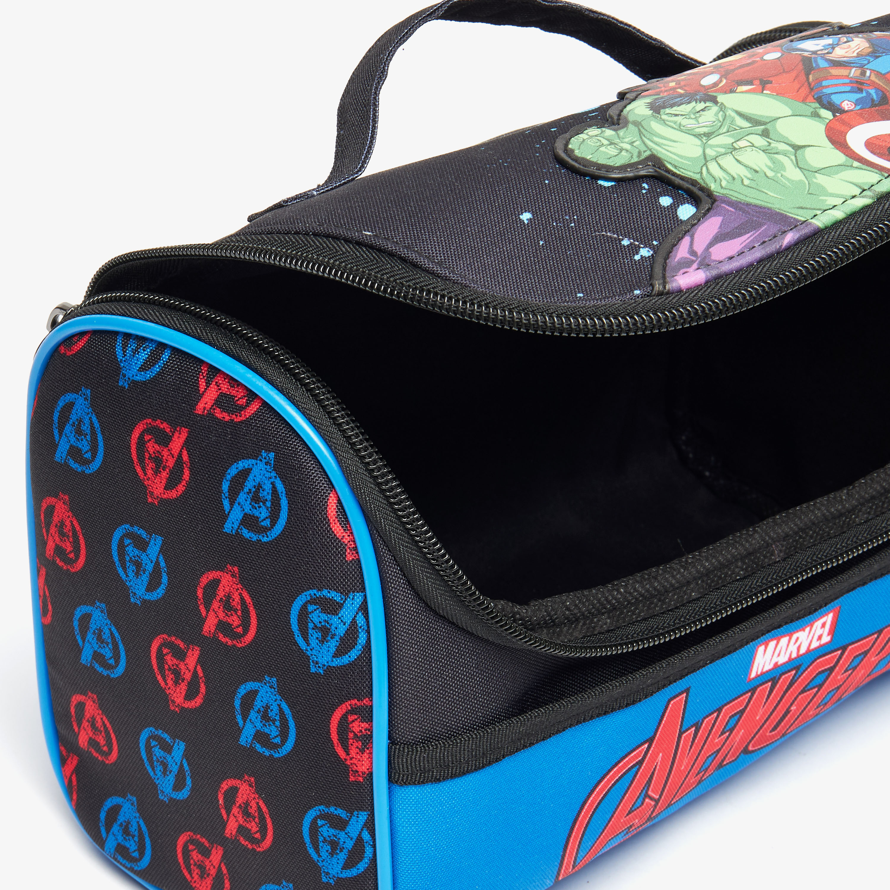 شنطة غداء بسحاب إغلاق ومقبض علوي وطبعات من مارفل-school-lunchessentials-lunchbags-image-4