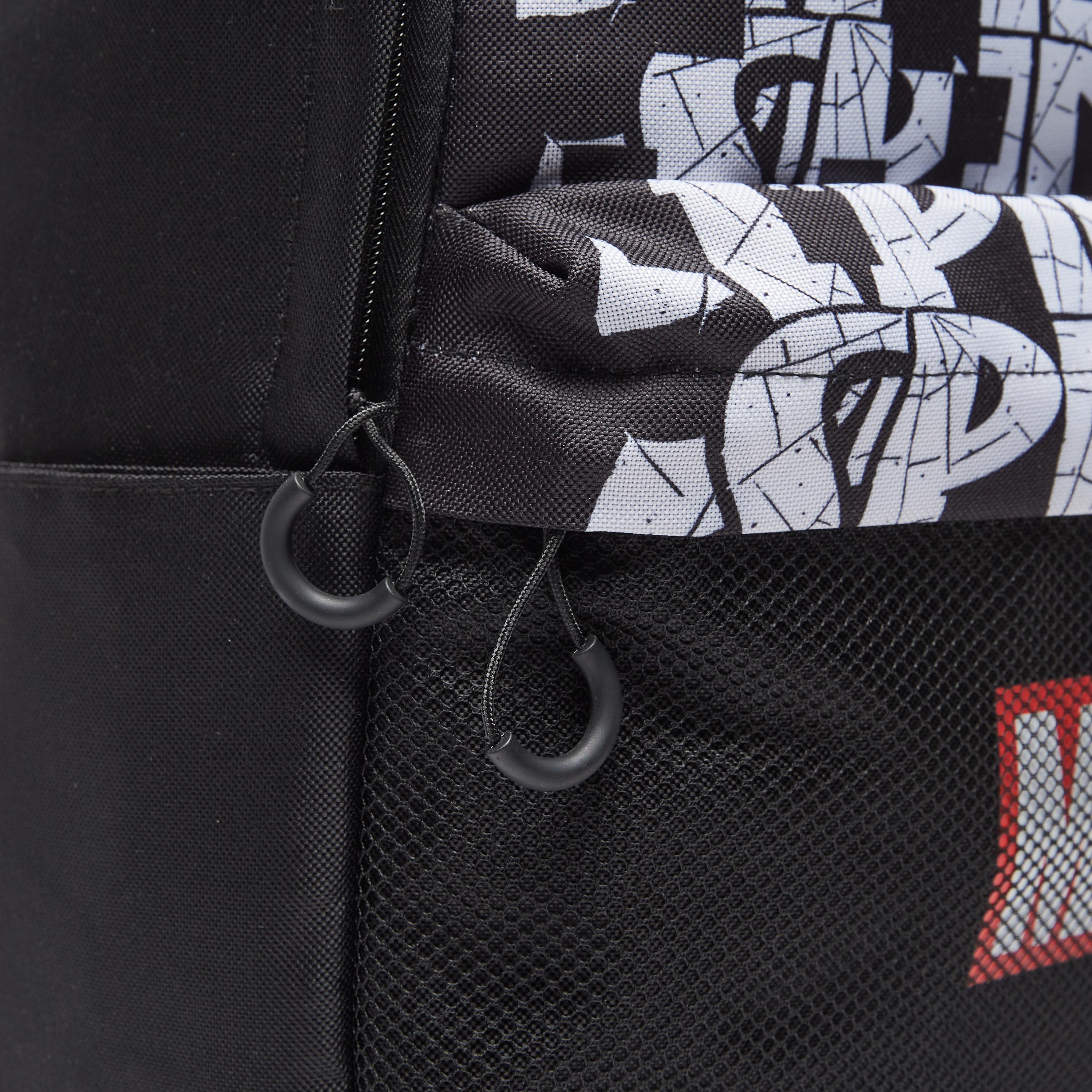 شنطة ظهر بطبعات سبايدر مان مع مقلمة من مارفل-school-bagsandbackpacks-backpacks-image-4
