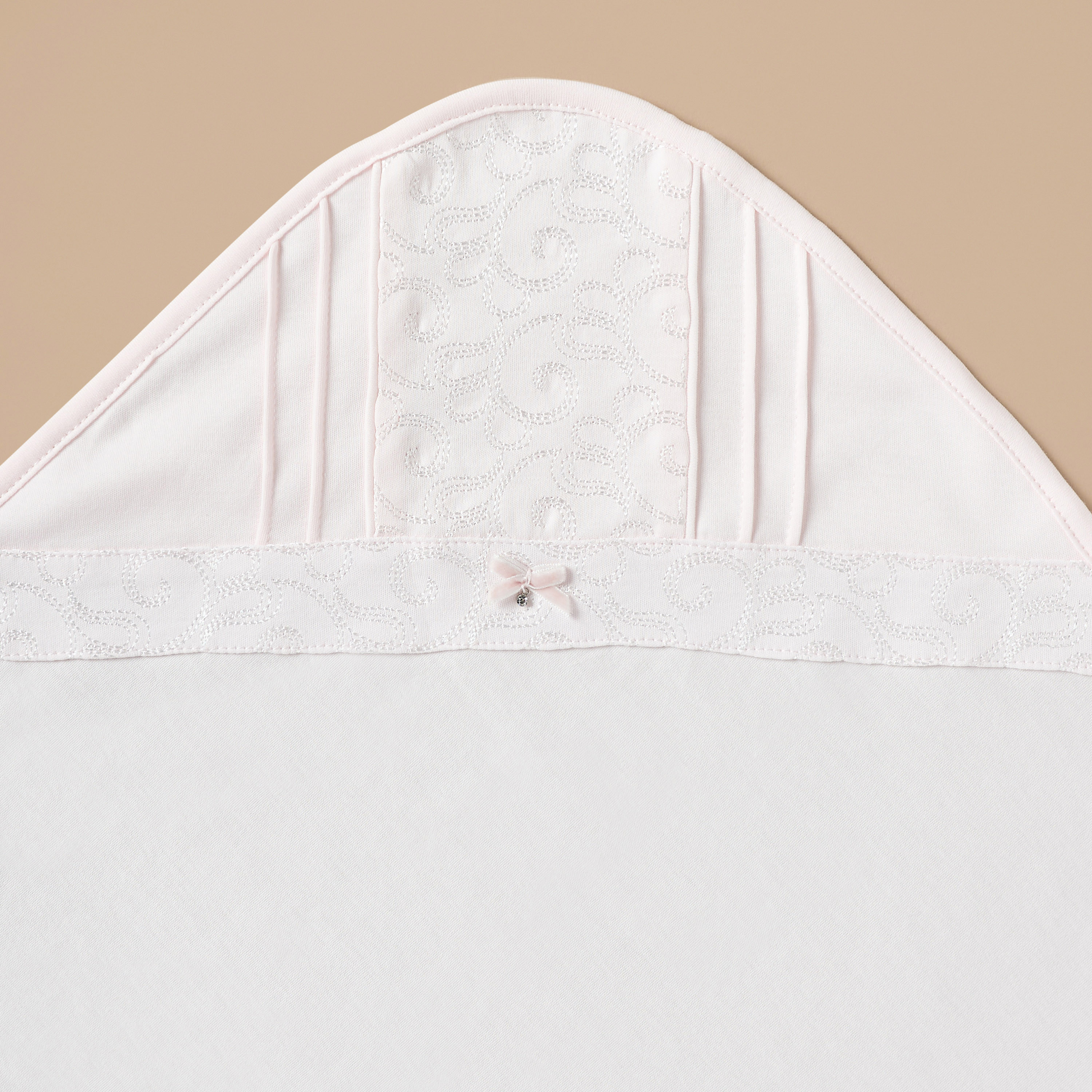 Giggle Lace Detail Receiving Blanket - 70x70 cm-baby-nursery-blanketsandswaddles-receivingblankets-image-2
