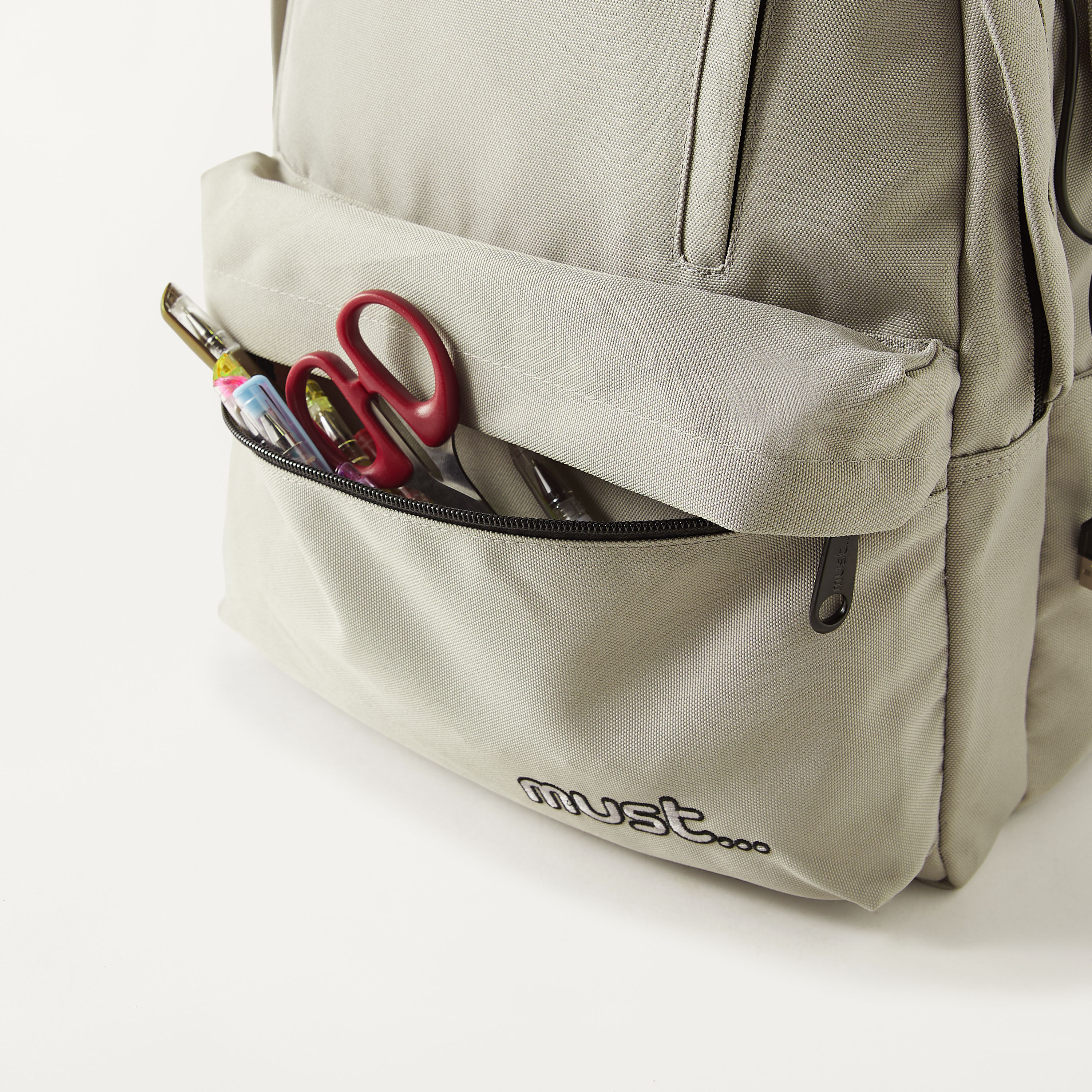 شنطة ظهر مقاس 16 بوصة مع منفذ يو أس بي وسحاب إغلاق من ماست - 32x19x42 سم-school-bagsandbackpacks-backpacks-image-8