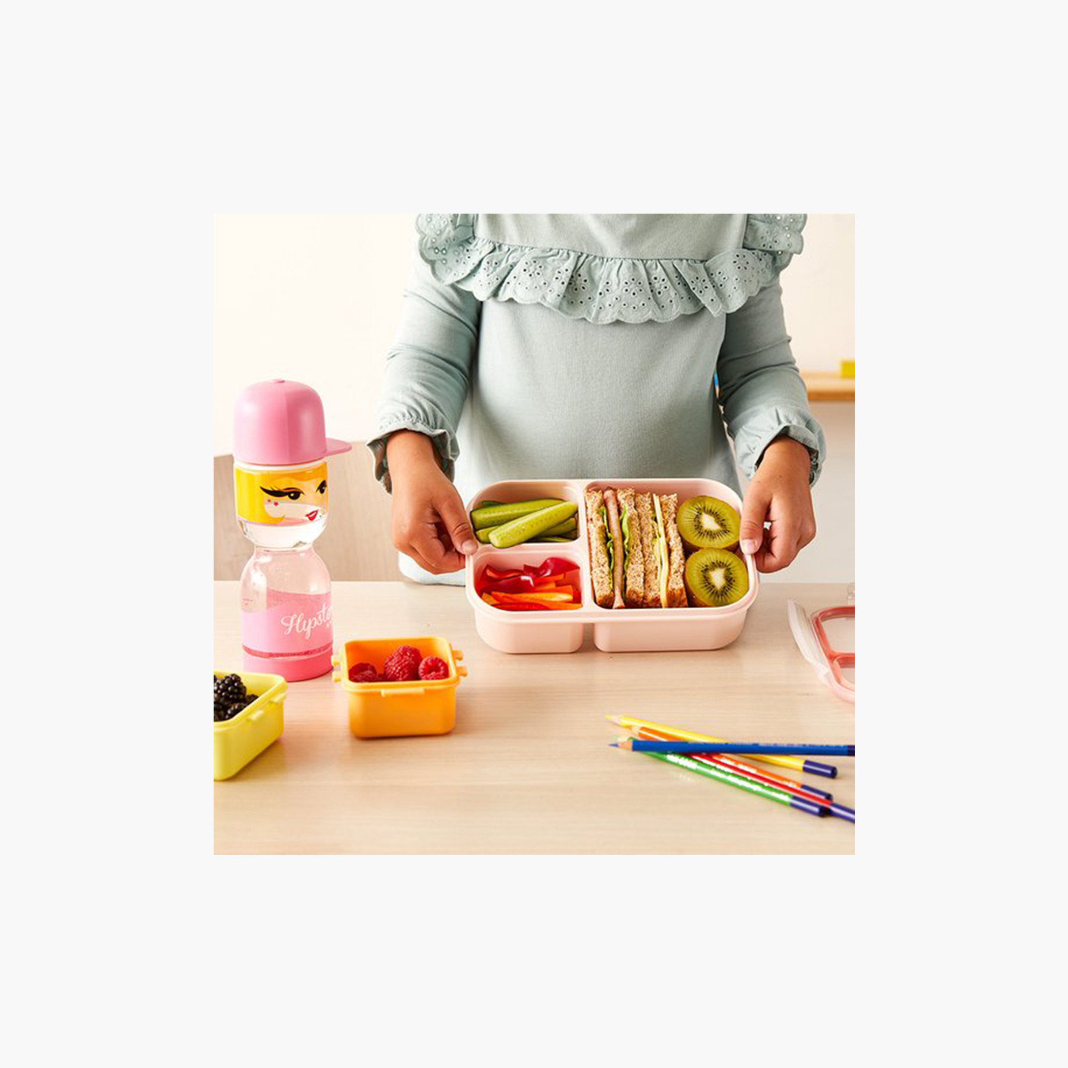 LocknLock Rectangular 3-Compartment Lunch Box - 980 ml-school-lunchessentials-lunchboxes-image-3