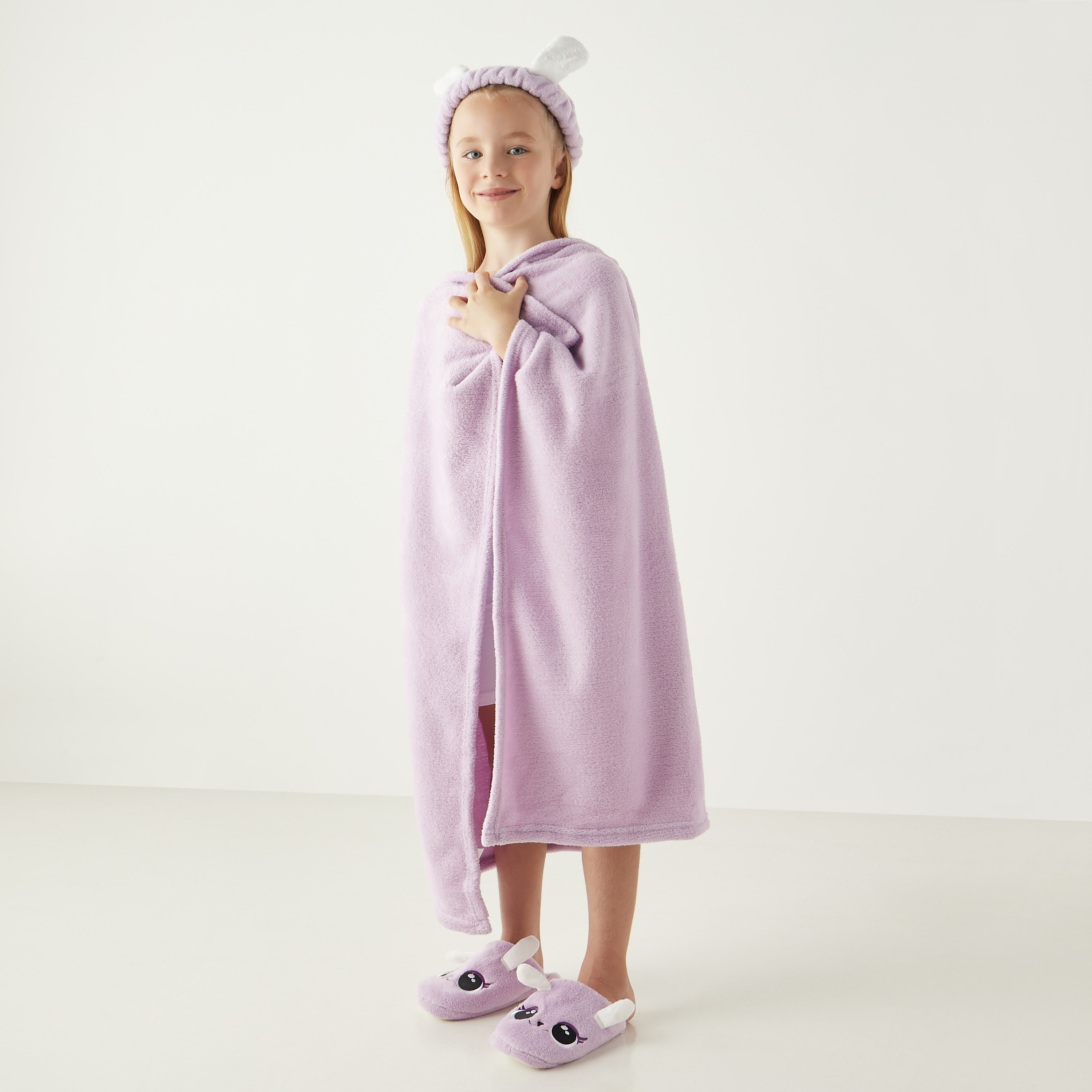 Findz 4-Piece Bathrobe Set-household-bathandlaundry-bathlinen-bathrobesandslippers-bathrobes-image-1