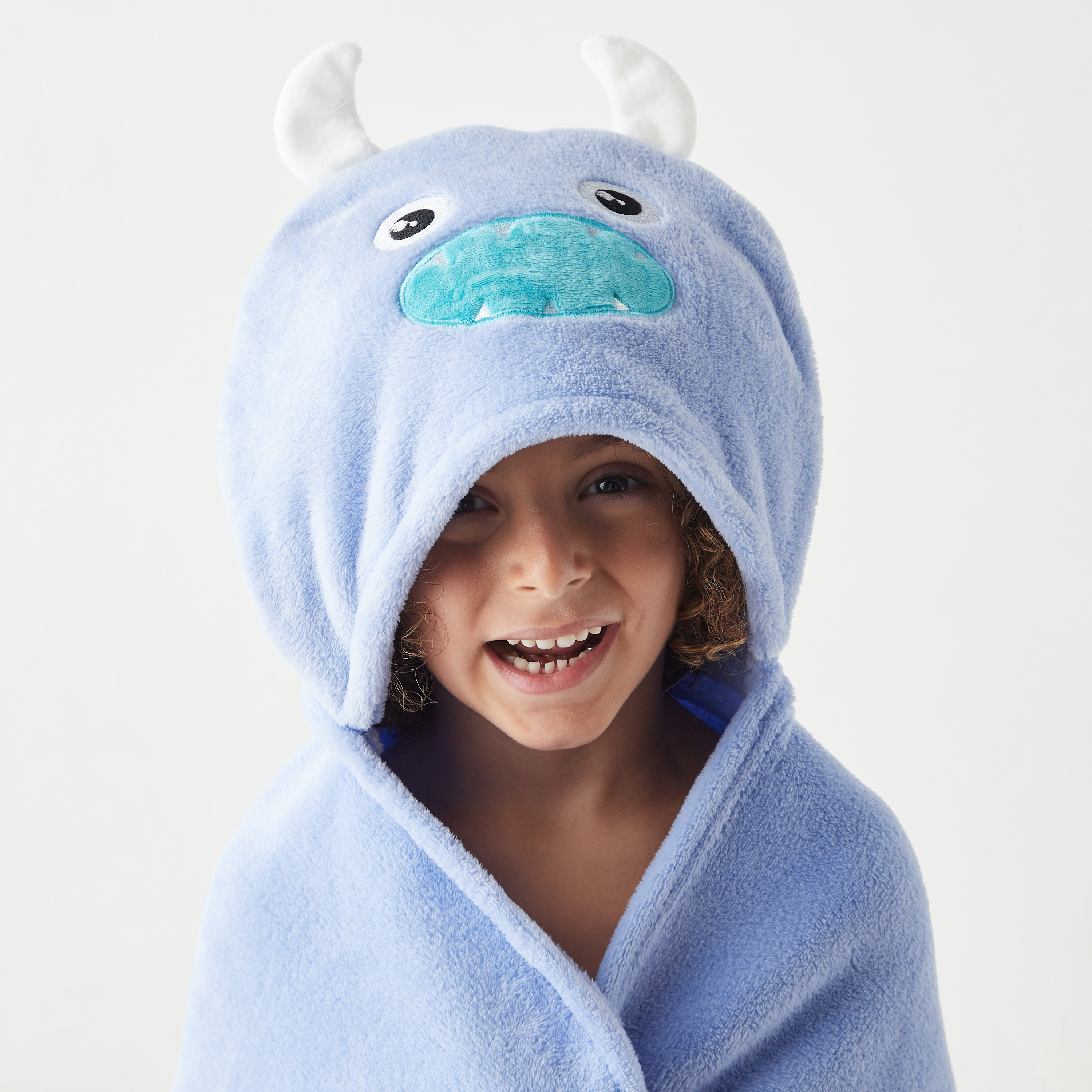 Findz 3-Piece Bathrobe Set - 34x31x10 cms-household-bathandlaundry-bathlinen-bathrobesandslippers-bathrobes-image-3