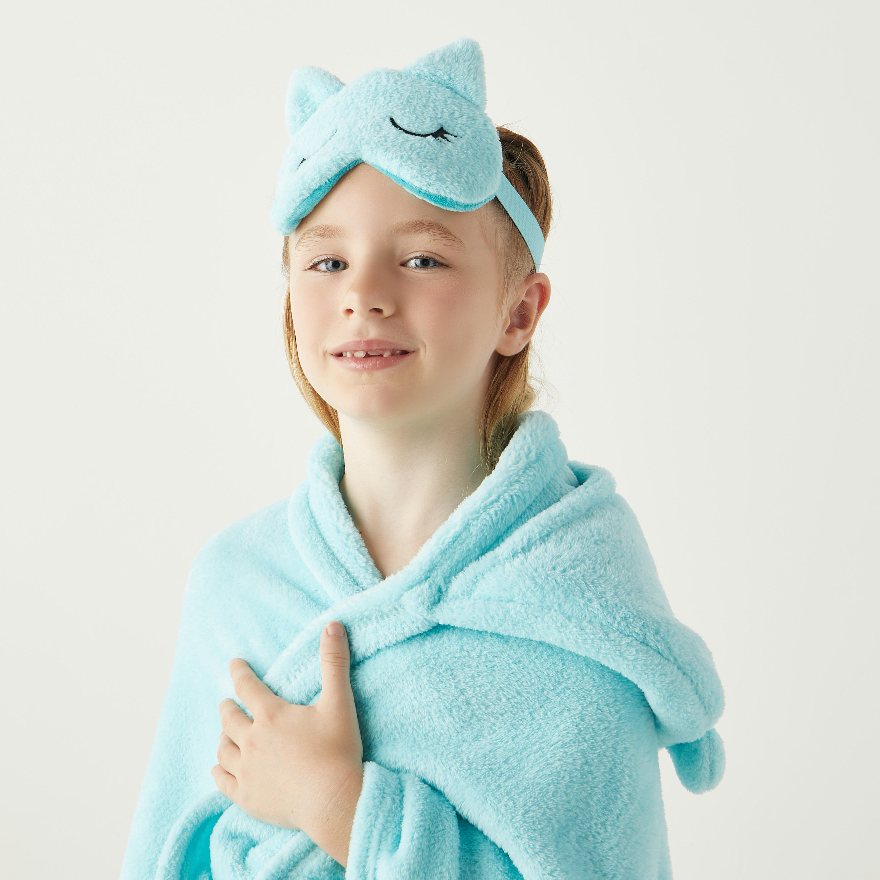 Findz 4-Piece Bathrobe Set - 34x31x10 cms-household-bathandlaundry-bathlinen-bathrobesandslippers-bathrobes-image-4