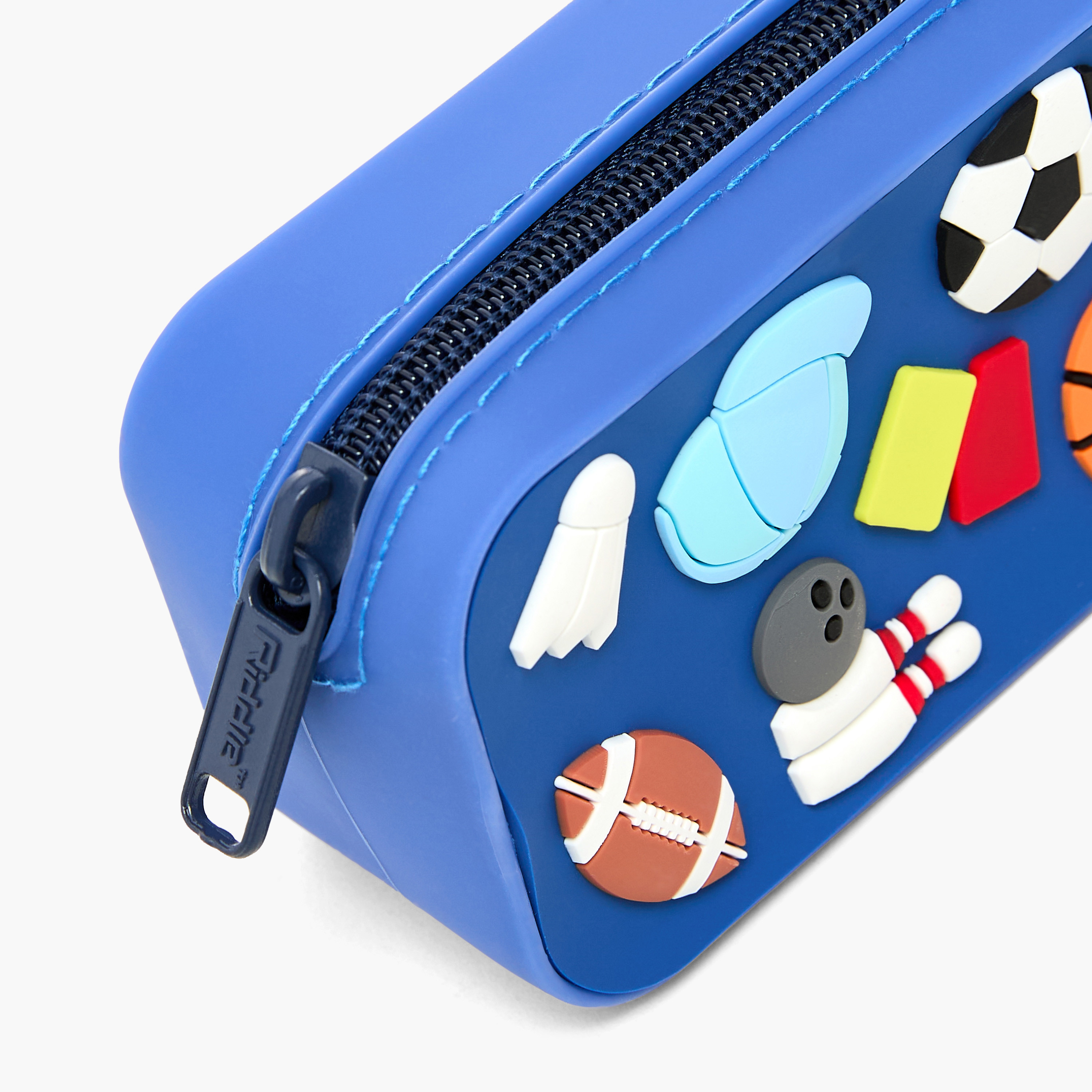 مقلمة سيليكون بسحاب إغلاق ونقوش ثلاثية الأبعاد من جونيورز-school-stationery-pencilcases-image-5