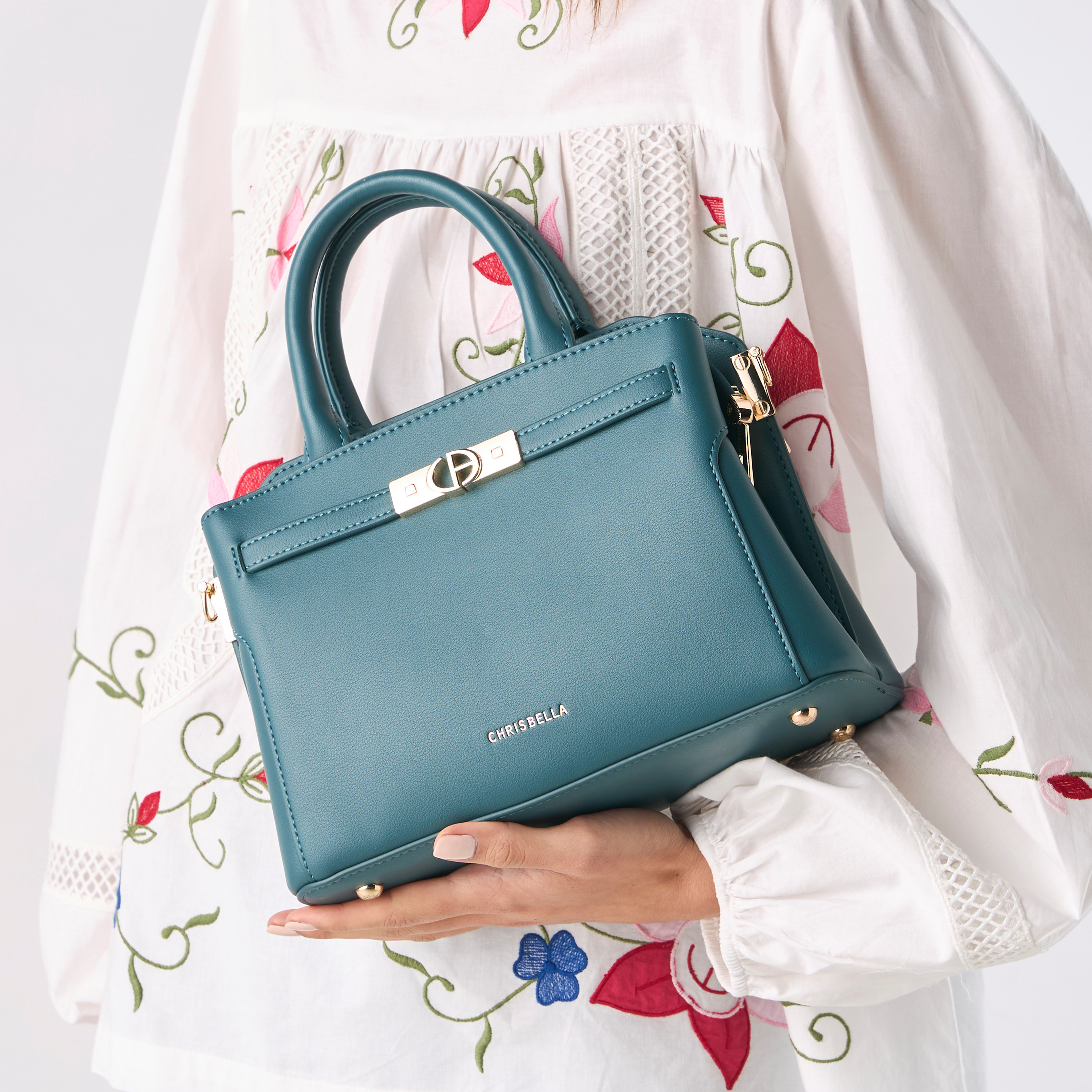 شنطة كروس بودي سادة بمقبض مزدوج وحزام كتف قابل للتعديل من كريسبيلا-women-bagsandwallets-handbags-image-2