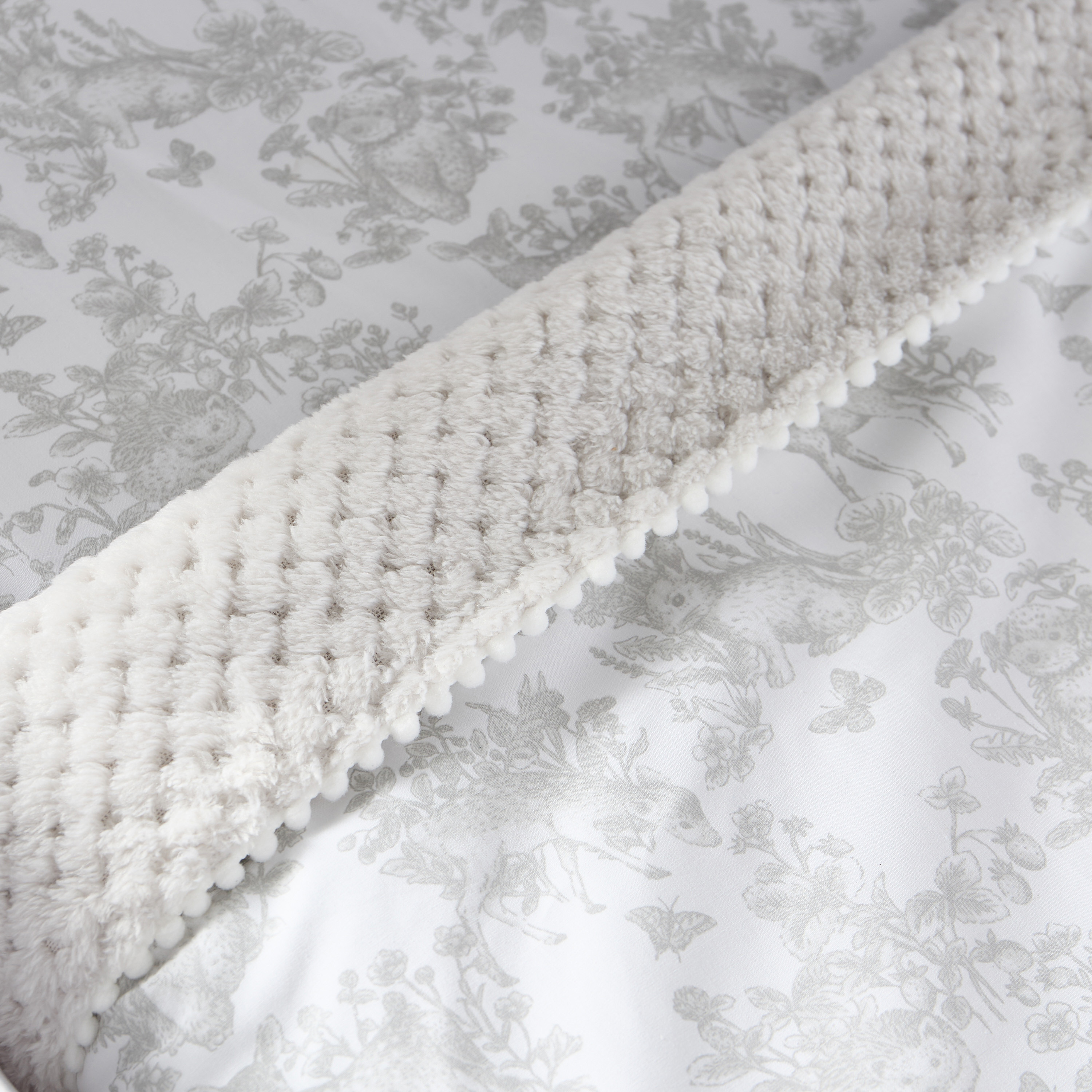 Nini Aura Grandeur 4-Piece Bassinet Bedding Set-baby-nursery-babybedding-image-4