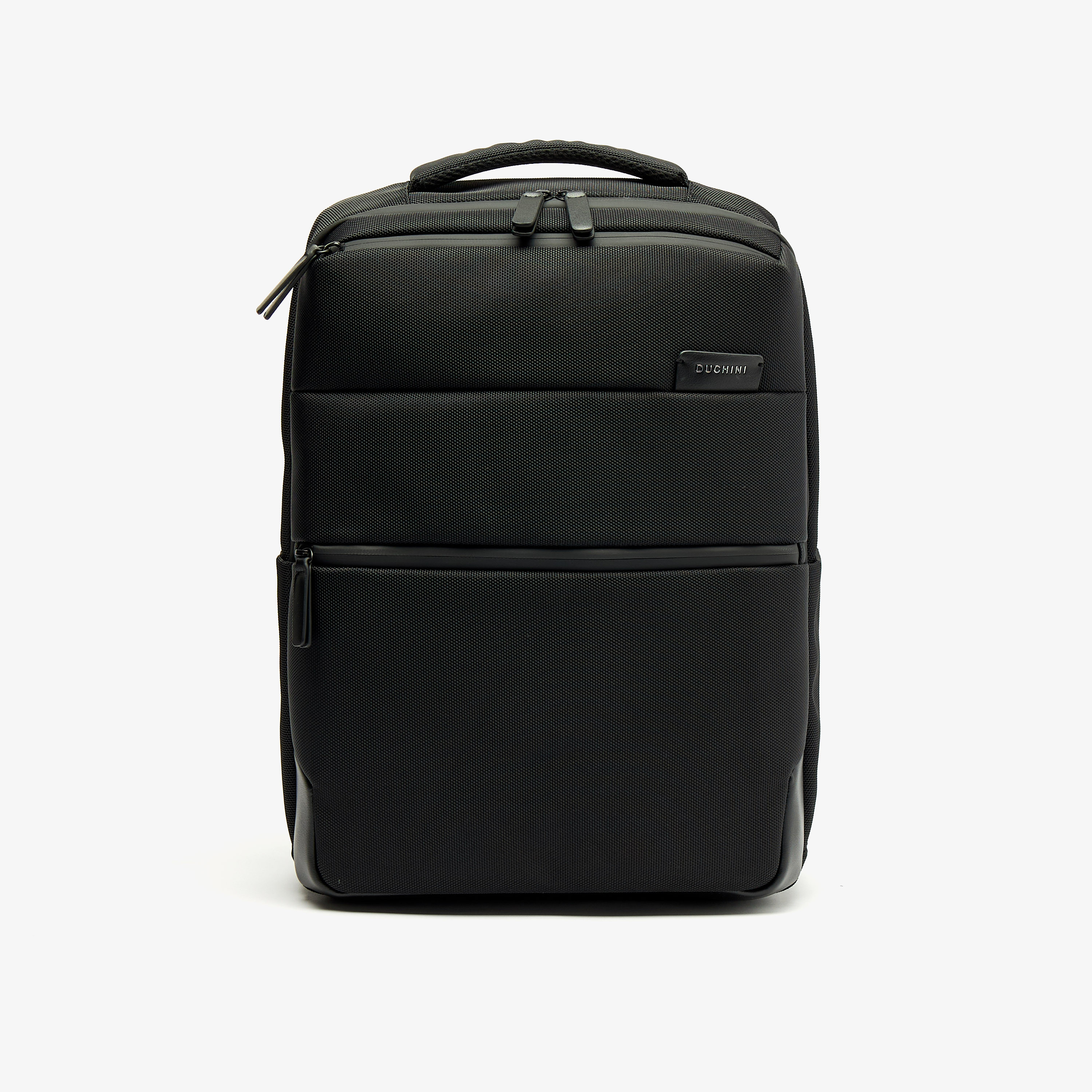 شنطة ظهر سادة بسحاب إغلاق وحمالات قابلة للتعديل من دوتشيني-men-bags-image-1