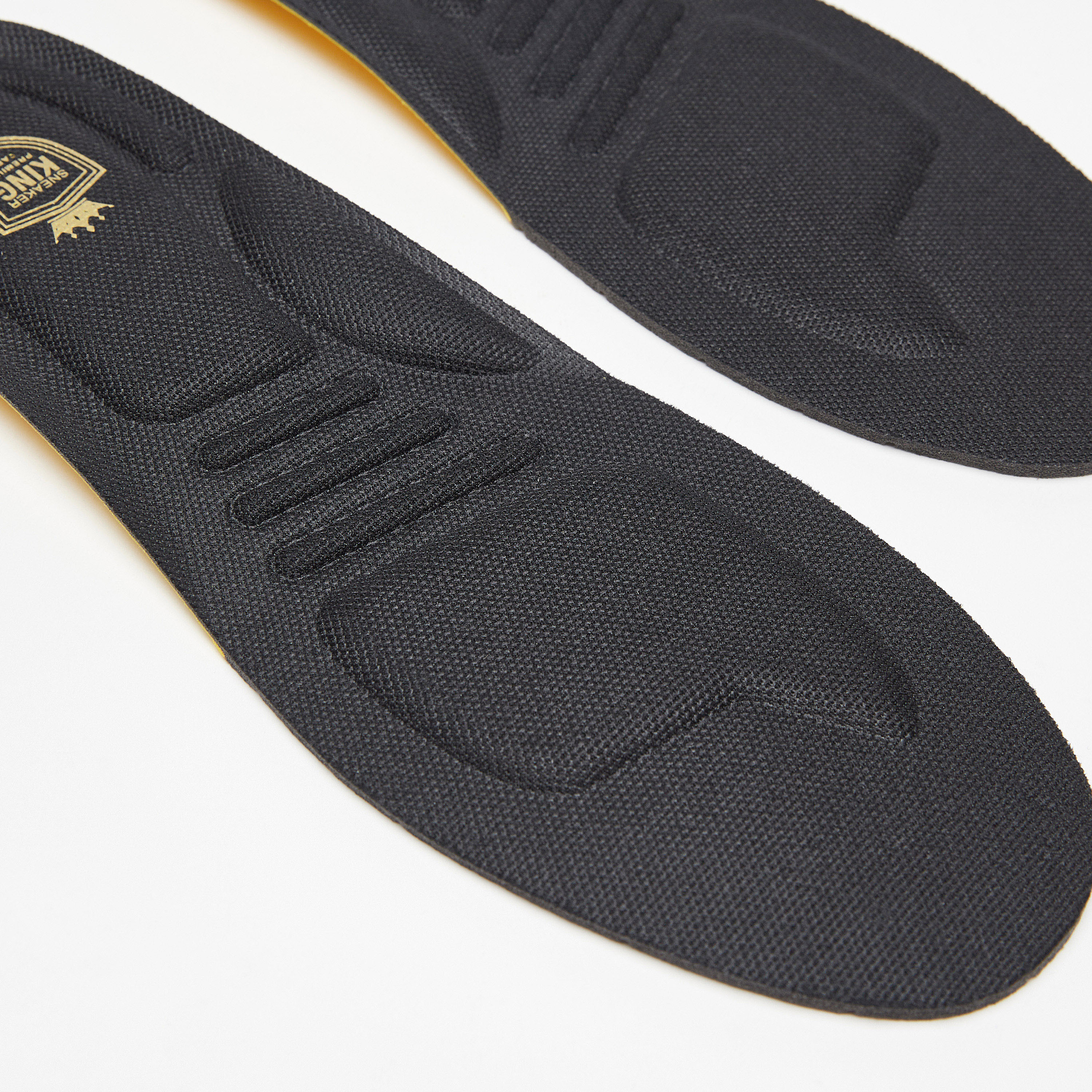 نعل إسفنج من سنيكر كينج - EUR-42-43-women-shoes-shoecare-image-4