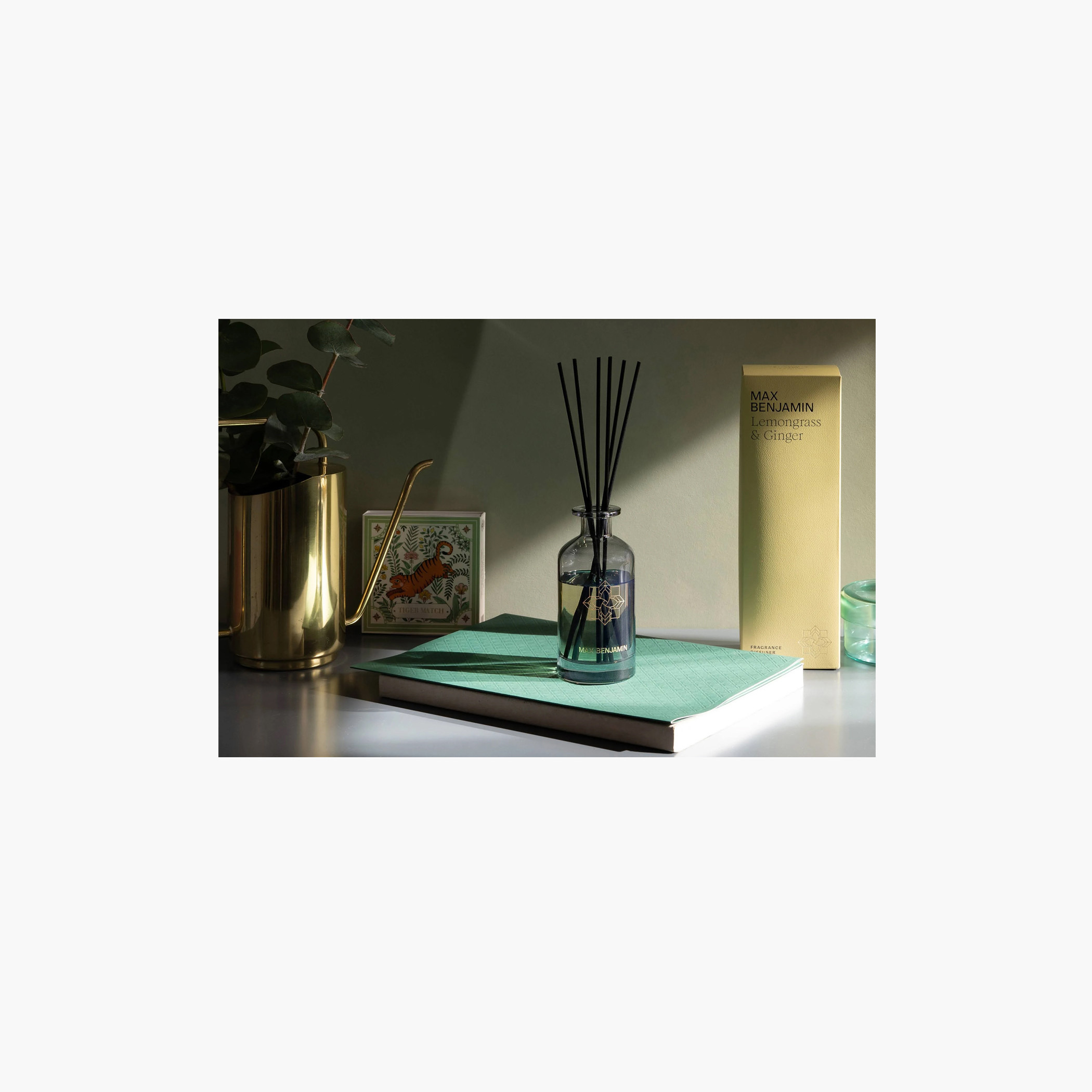 MAX BENJAMIN French Linen Water Reed Diffuser - 150 ml-household-homefragrance-reeddiffusers-image-1