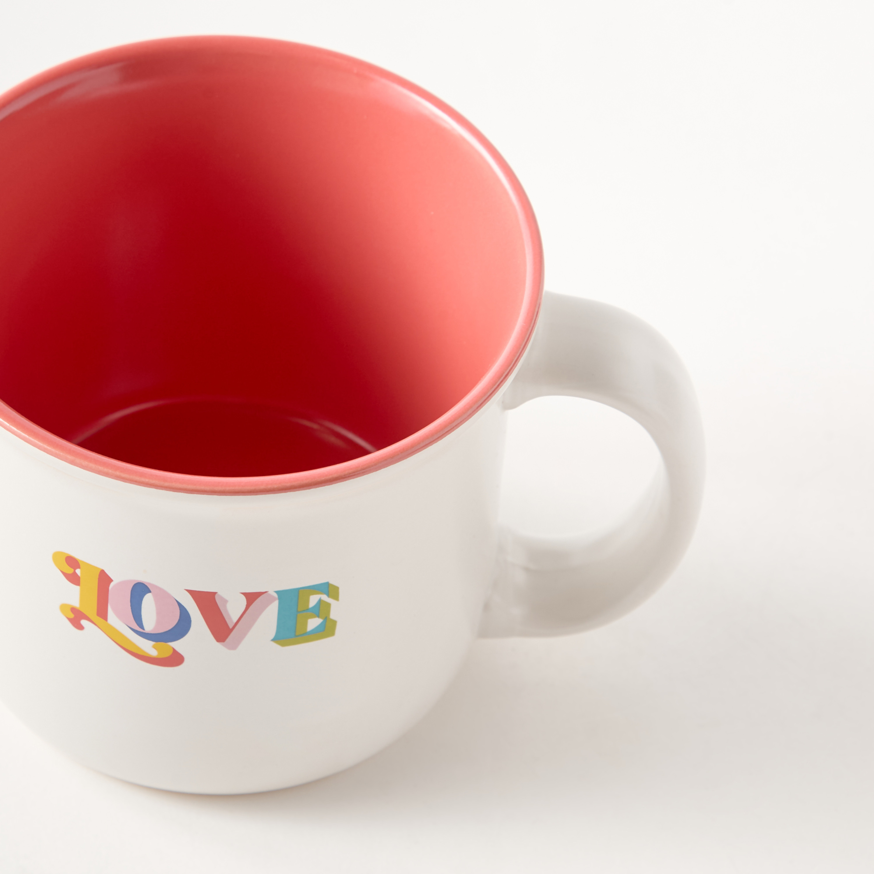 مج خزف بطبعات تايبوجرافيك من بوسطن ويرهاوس - 473 مل-household-dining-teaandcoffee-mugsandcups-image-1