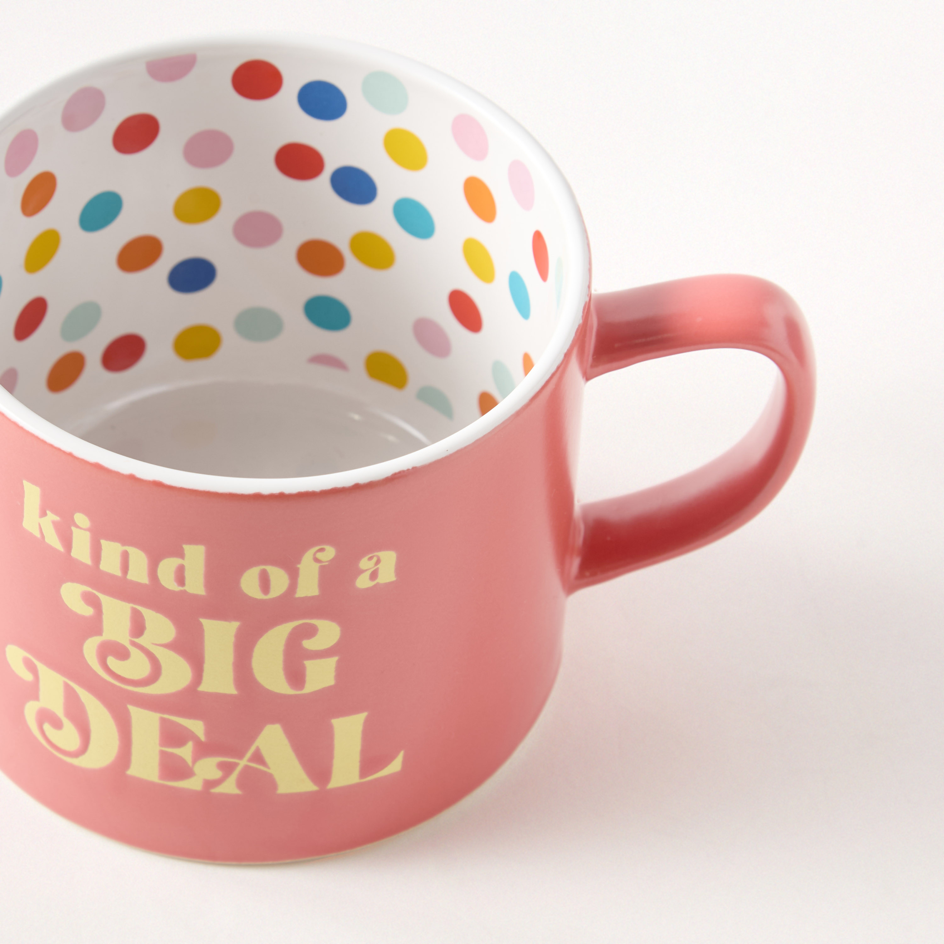 مج خزف بطبعات شعار من بوسطن ويرهاوس - 562 مل-household-dining-teaandcoffee-mugsandcups-image-1