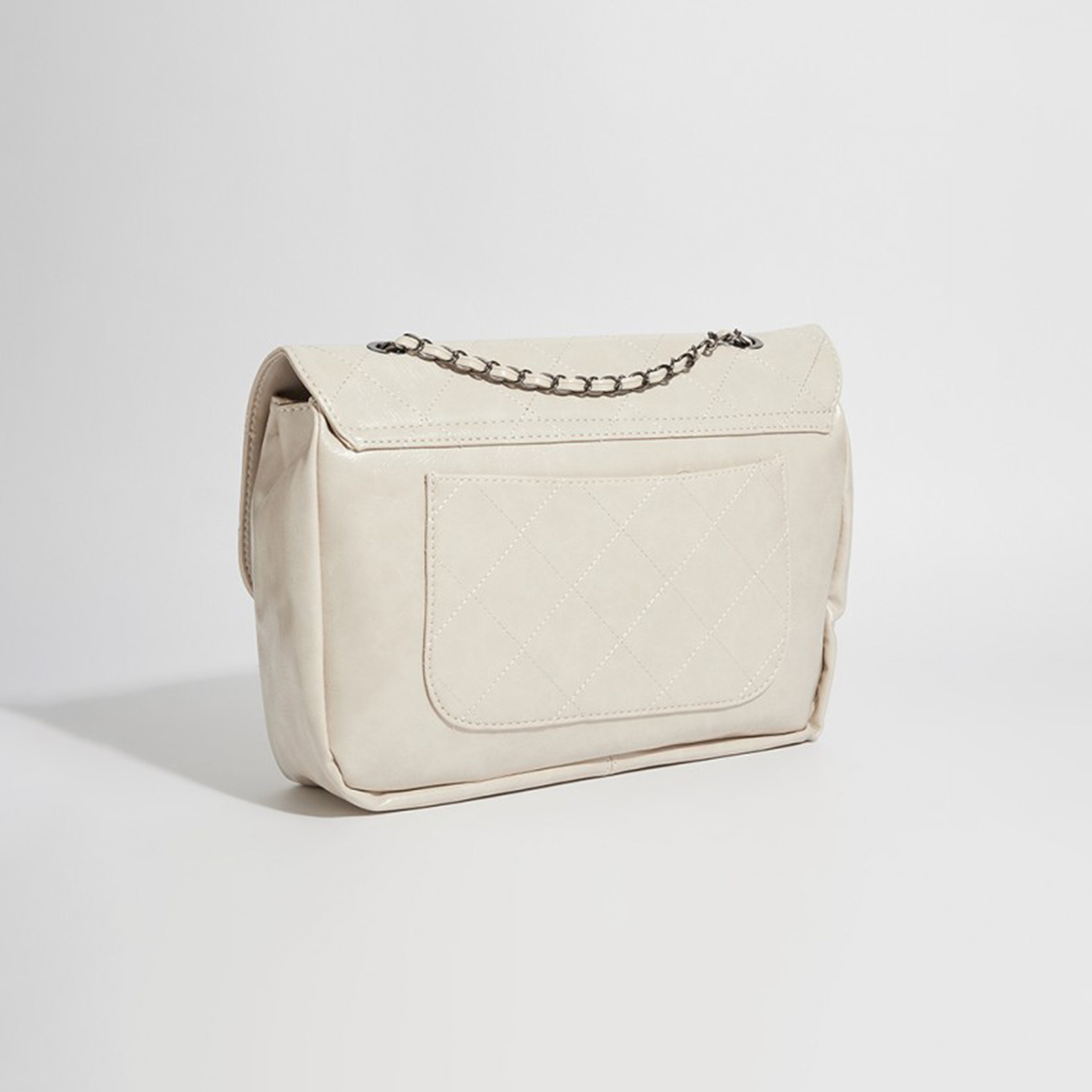 أيروبوستال شنطة يد لون أسود بحزام سلسلة وشعار معدني-women-bagsandwallets-handbags-image-6