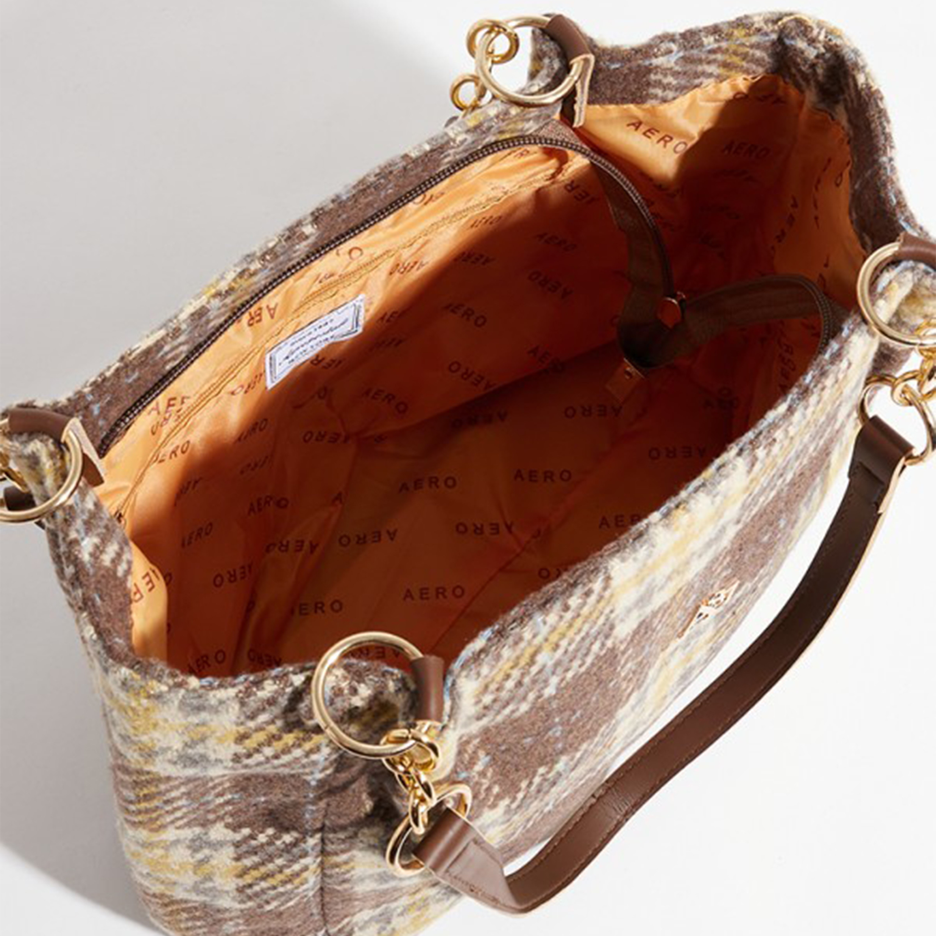 أيروبوستال شنطة كتف بتصميم مربعات وسلسلة معدنية-women-bagsandwallets-handbags-image-4