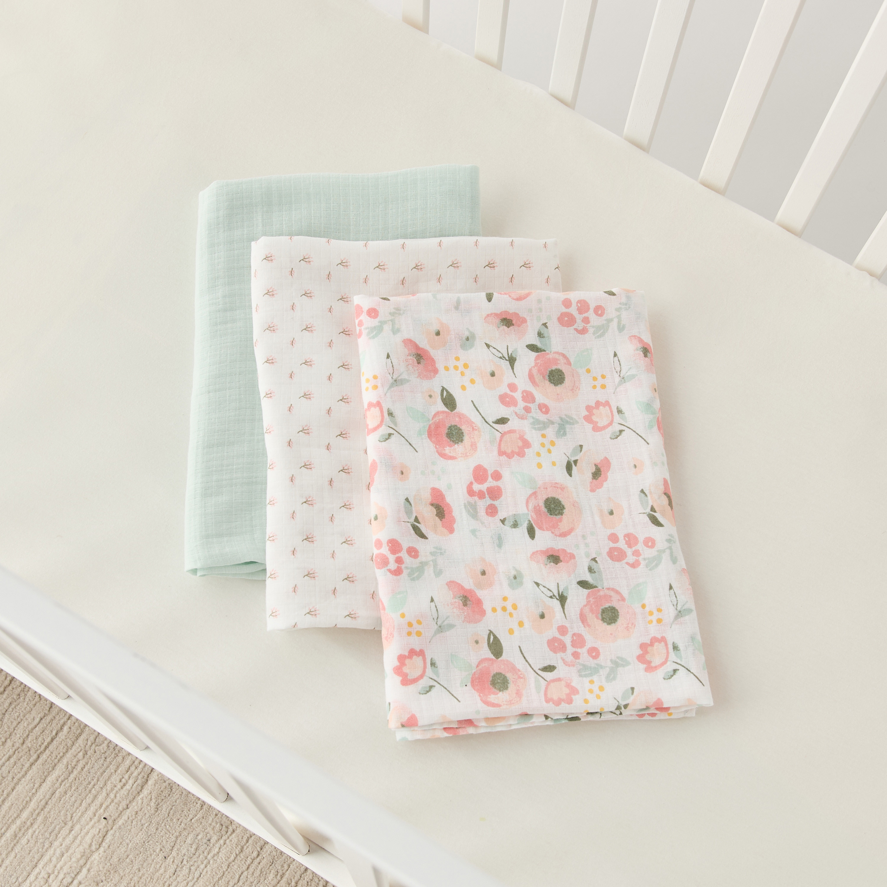 Juniors 3 Piece Printed Muslin Swaddle Blanket - 100x100 cm-baby-nursery-blanketsandswaddles-swaddlesandsleepingbags-image-4