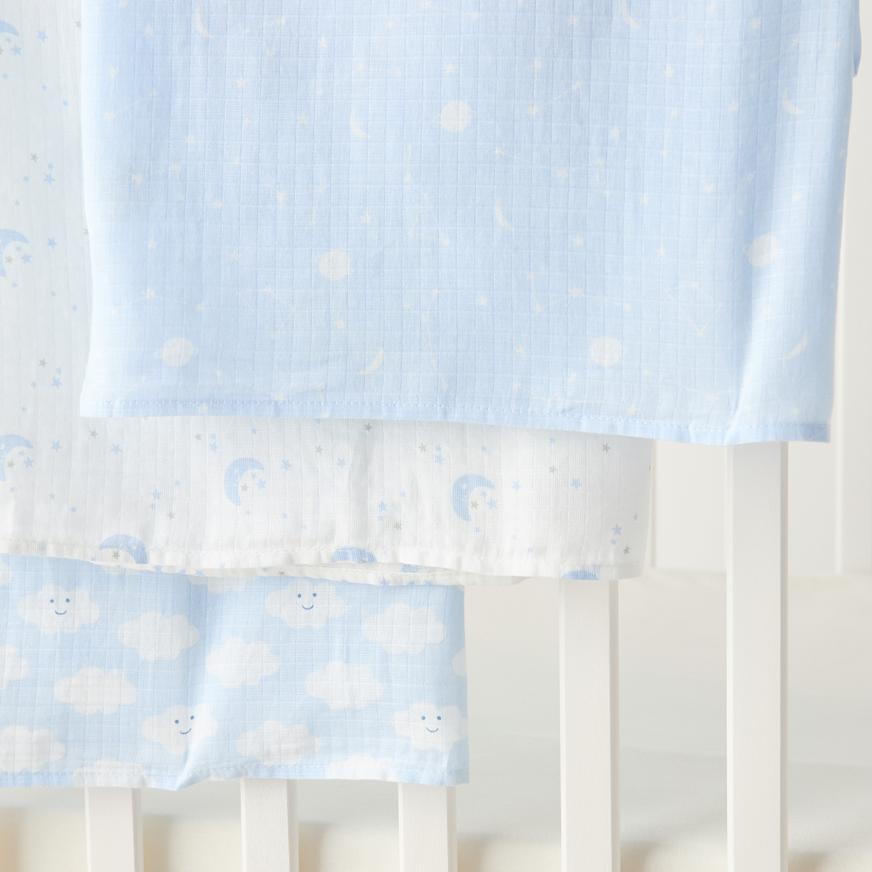 Juniors Printed Muslin Swaddle Blankets - Set of 3-baby-nursery-blanketsandswaddles-swaddlesandsleepingbags-image-3