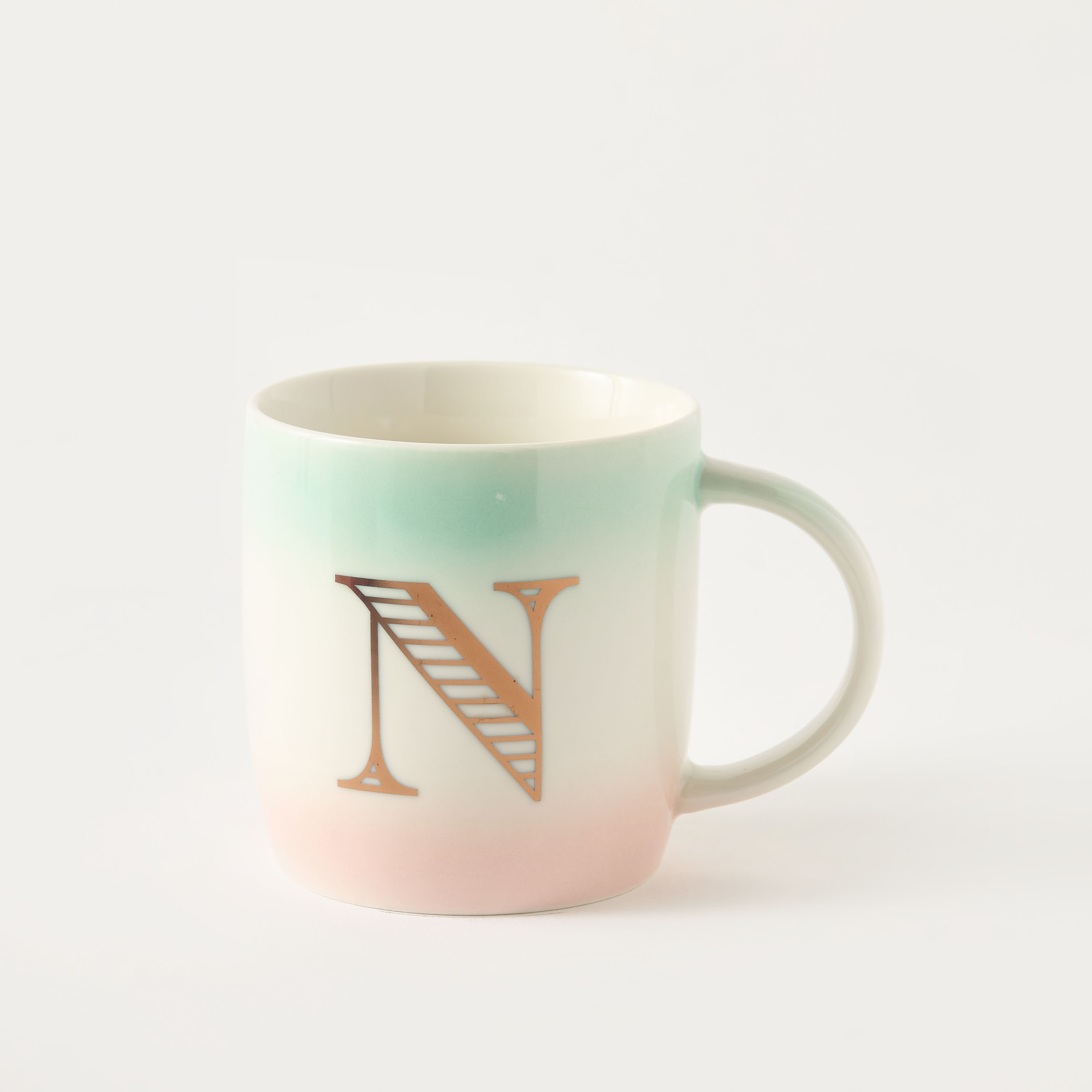 مج سيراميك بقوالب ملّونة وطبعات حرف إيه- 360 مل-household-dining-teaandcoffee-mugsandcups-image-4
