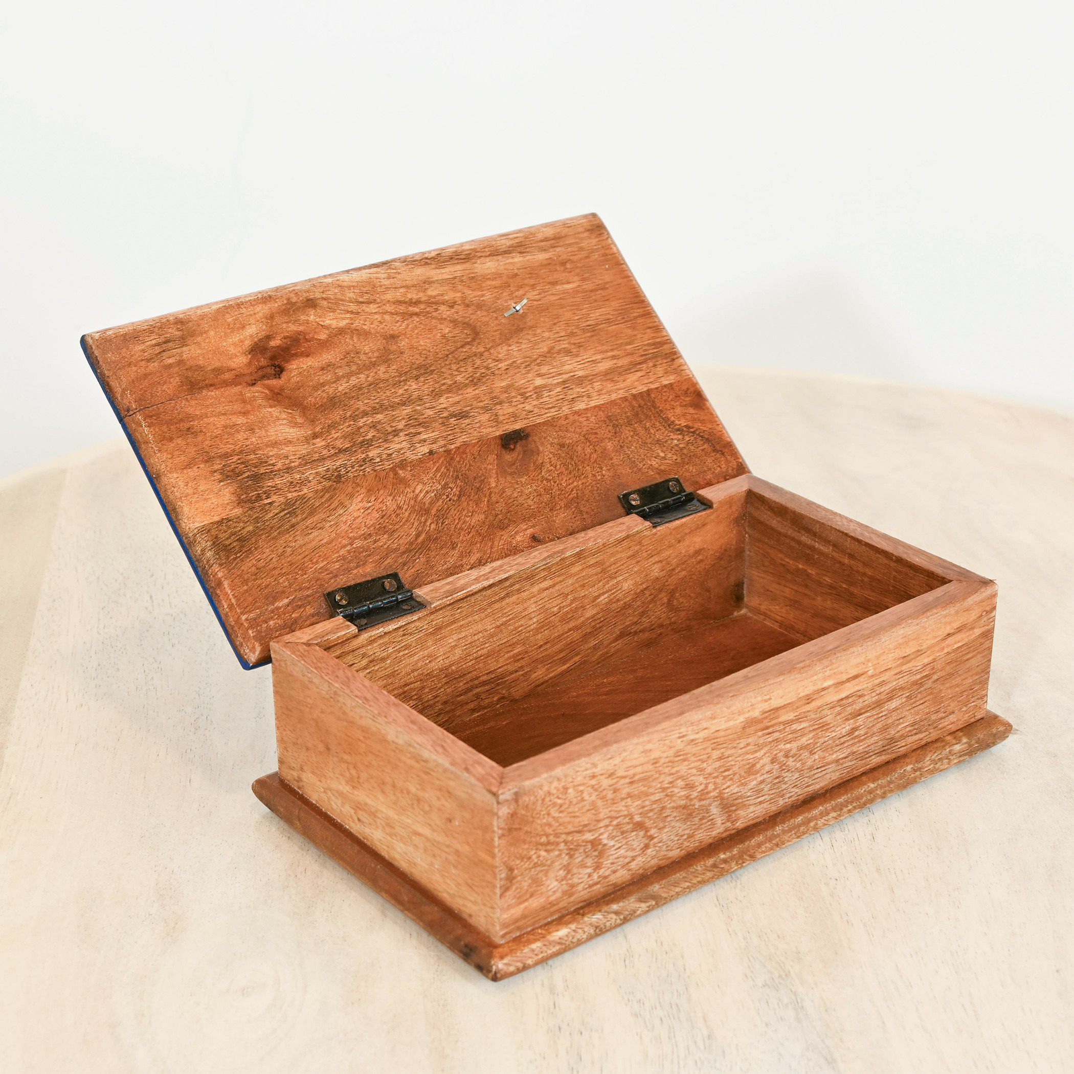 صندوق ديكور خشبي من هوم كارفينج - 15×25×9 سم-household-decor-boxesandtrays-image-3
