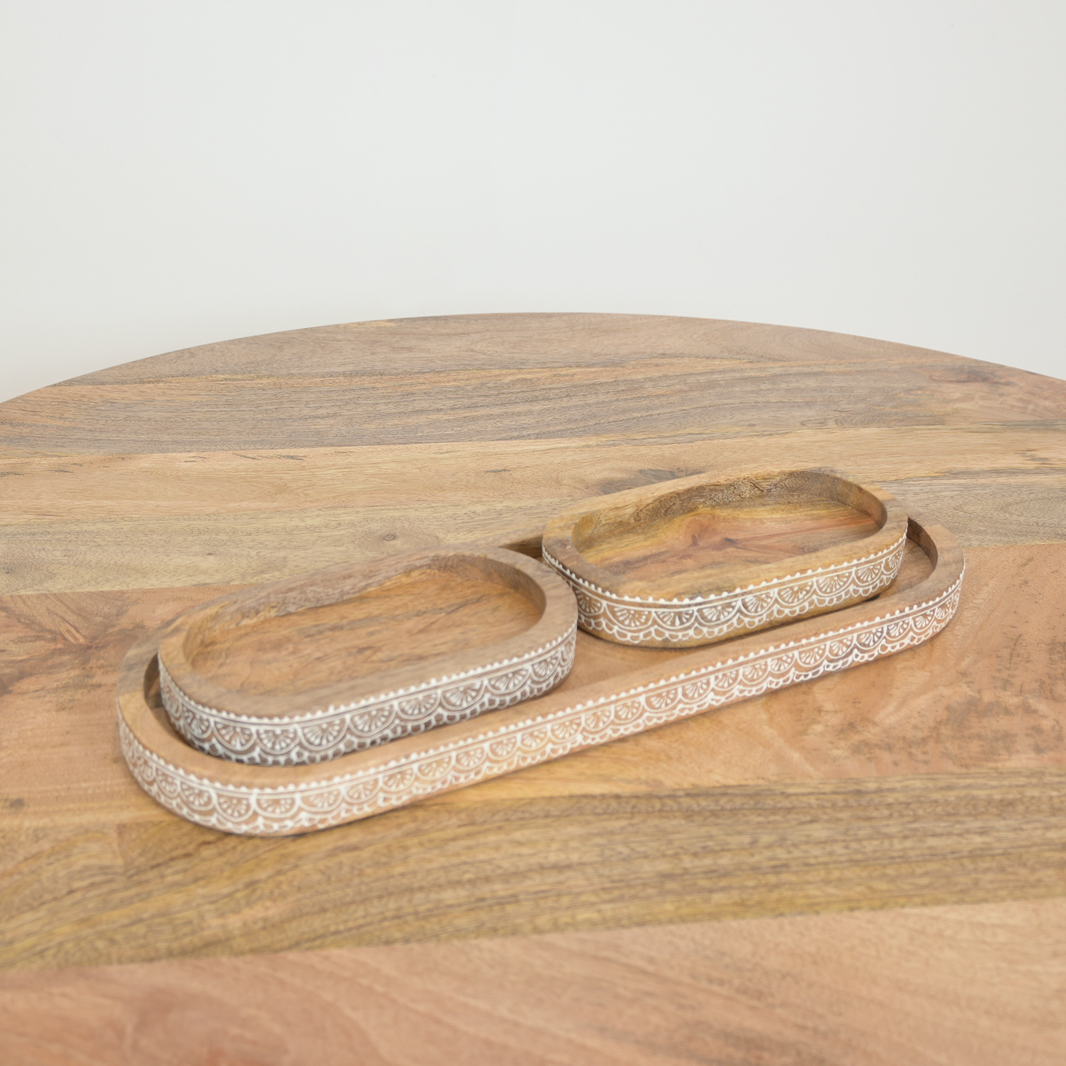 طقم صواني تقديم خشب 3 قطع من هوم كارفينج-household-dining-serveware-servingtrays-image-4