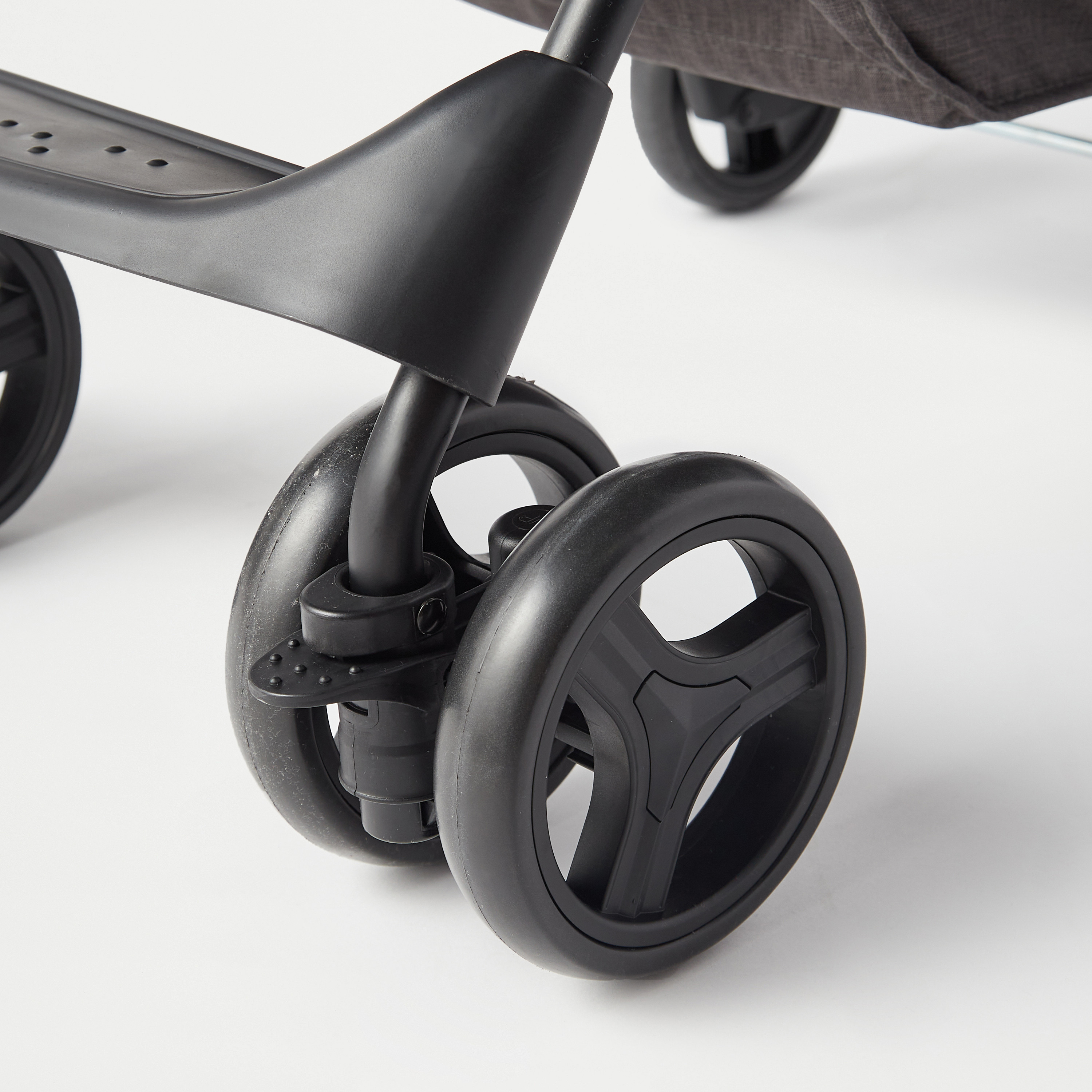 Juniors Lorenzo Travel System-baby-gear-strollersandprams-travelsystems-image-13