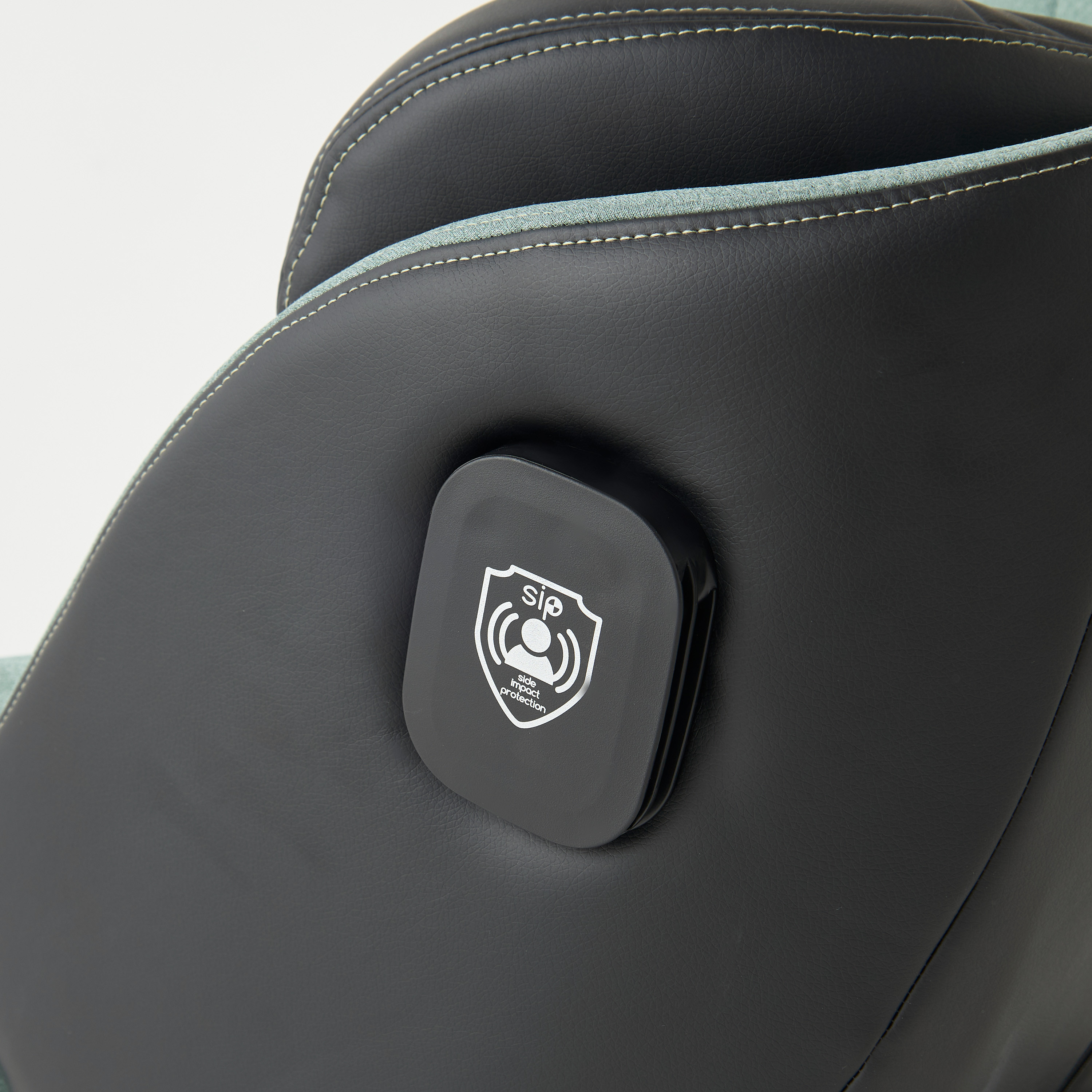 Giggles Voyage I-Size Convertible Car Seat with Multi-Recline System-baby-gear-carseats-image-11