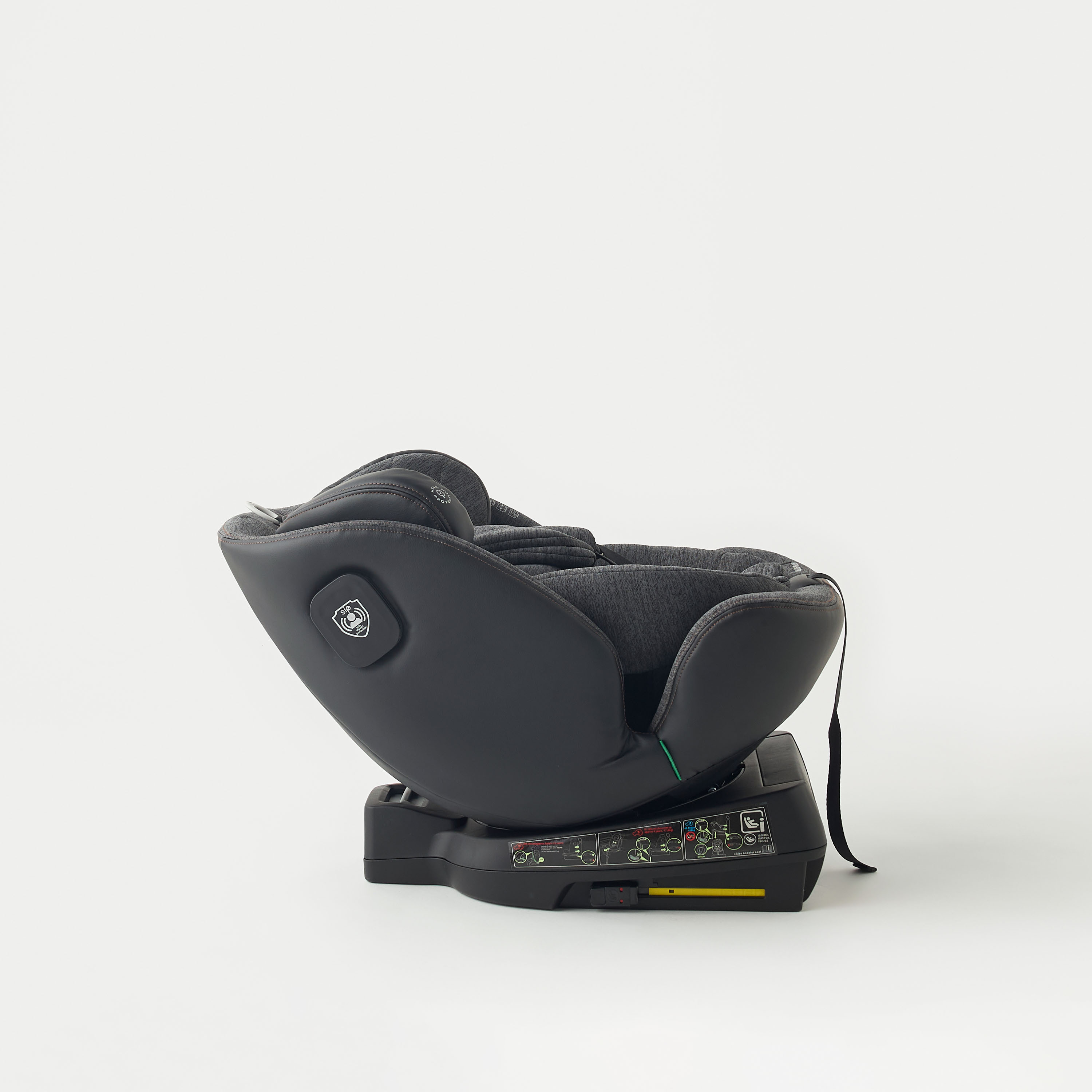 مقعد سيارة قابل للتحويل فوييج آي سايز بنظام إمالة متعدد من جيجلز-baby-gear-carseats-image-6