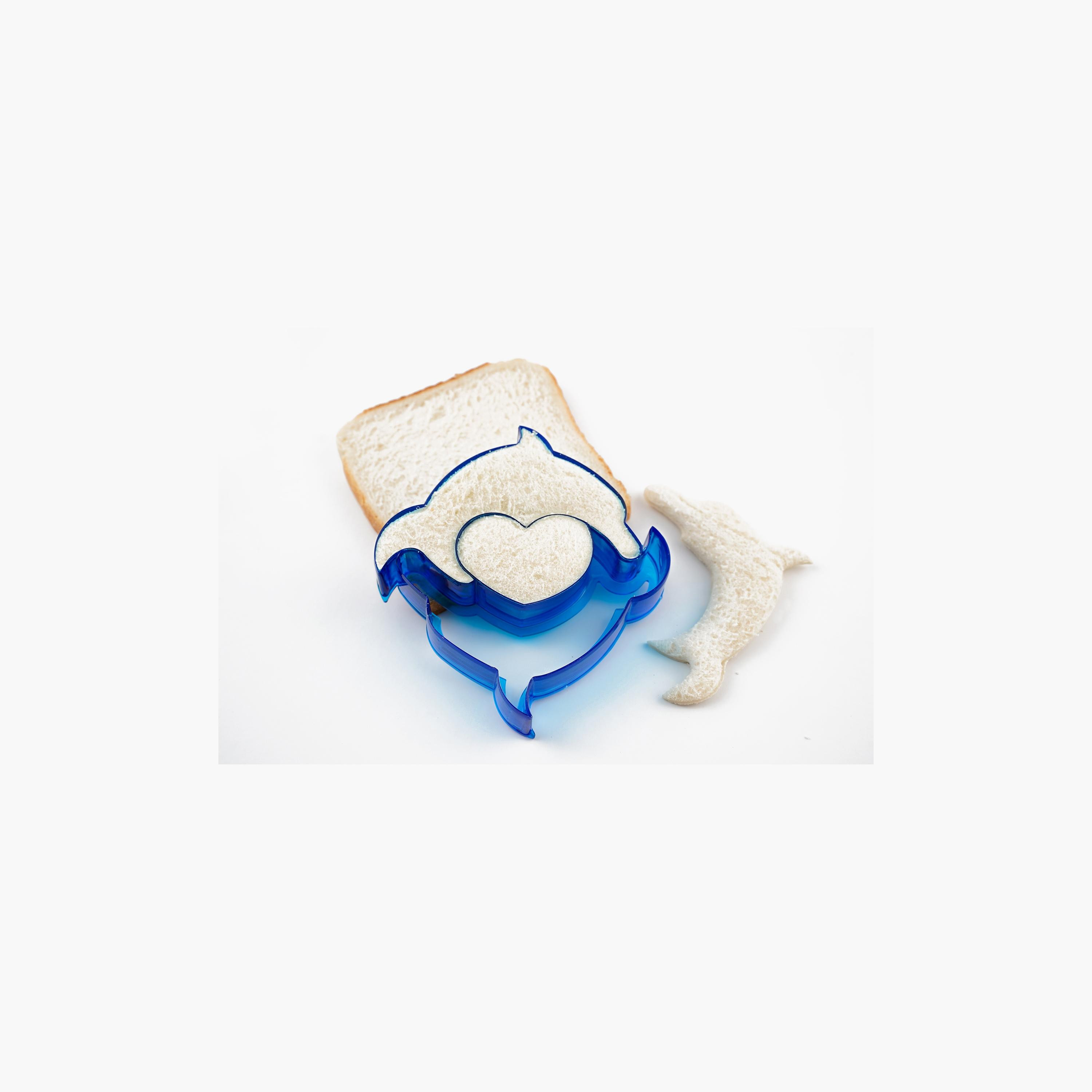 Tiny Wheels Toast Cutter, Dolphin-school-lunchessentials-lunchboxes-image-4