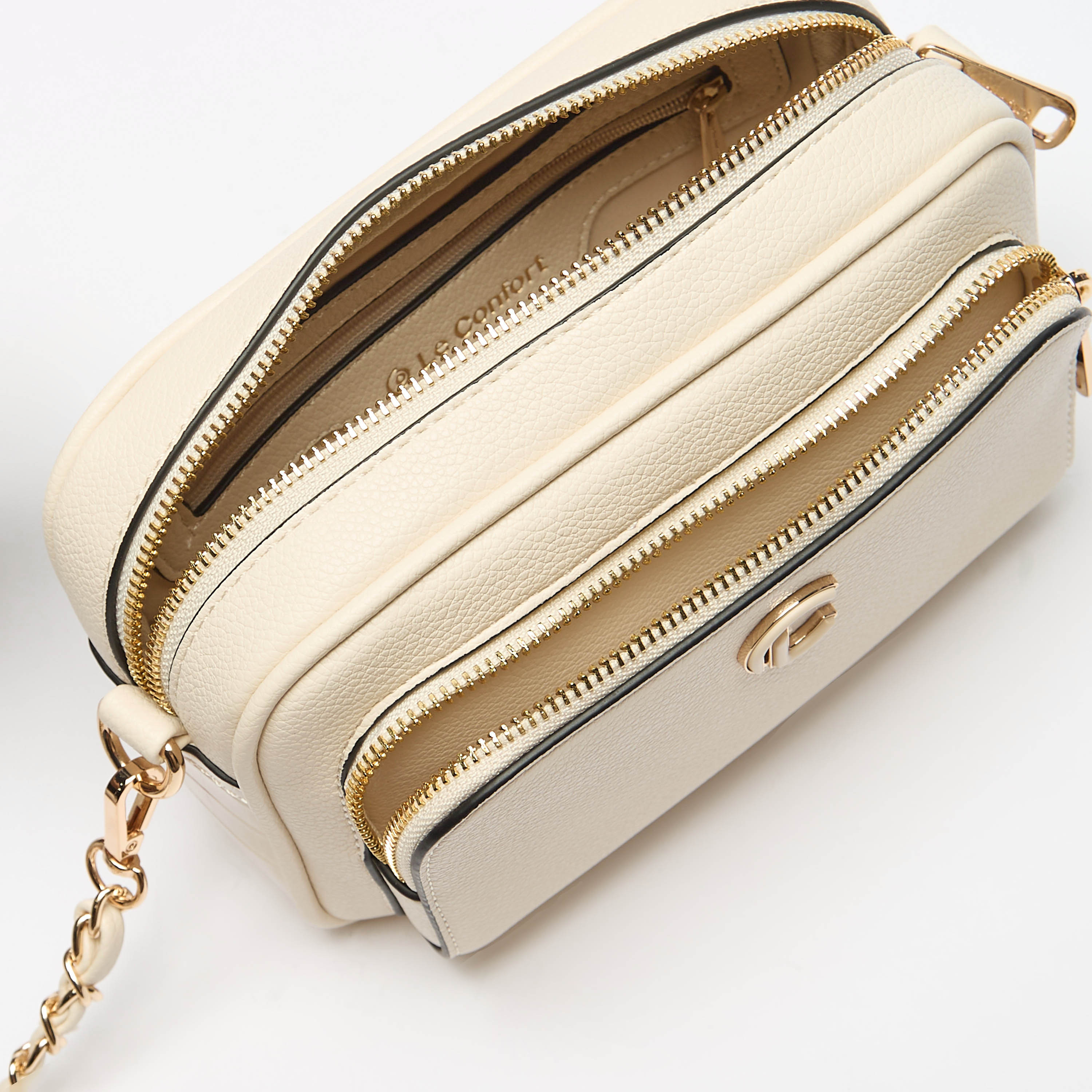 شنطة كروس بودي سادة بحزام سلسلة وسحاب إغلاق من لو كونفورت-women-bagsandwallets-handbags-image-5