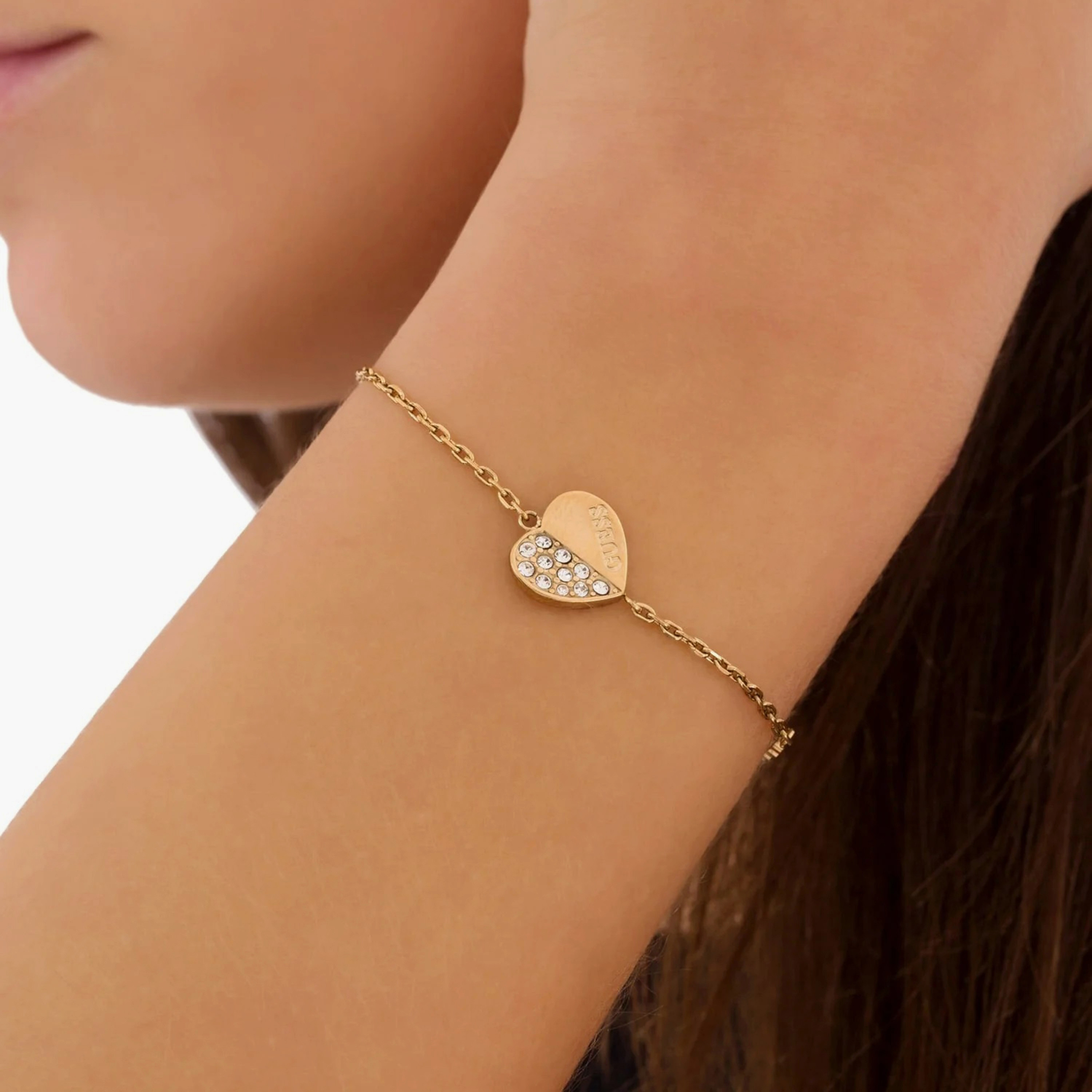 سوار لافلي بيف هارت من جيس | JUBB03036JW-women-watchesandjewellery-jewellery-banglesandbracelets-image-3