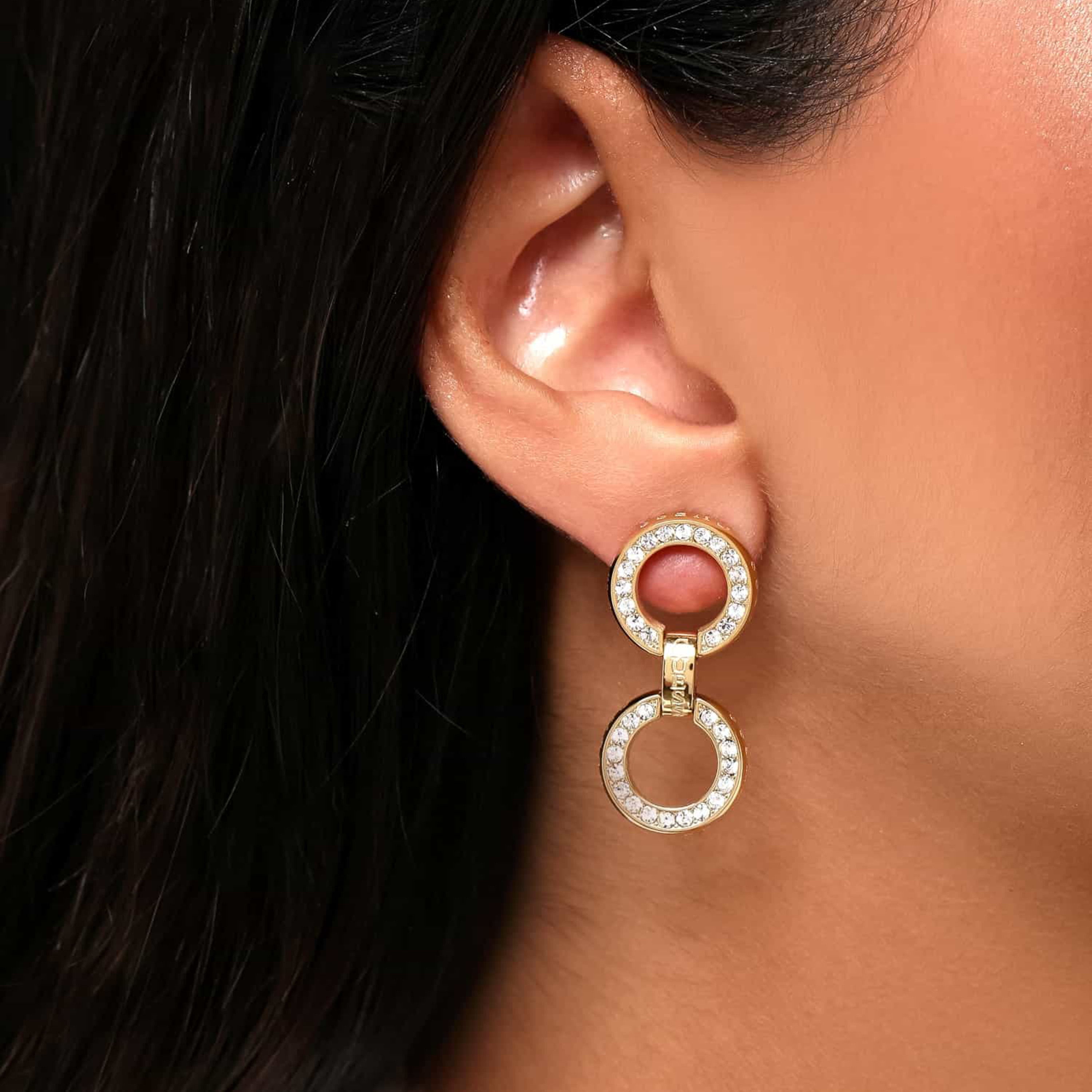 أقراط ذو سيركل لايتس دروب بلون ذهبي من جيس | JUBE03166JW-women-watchesandjewellery-jewellery-earrings-image-3