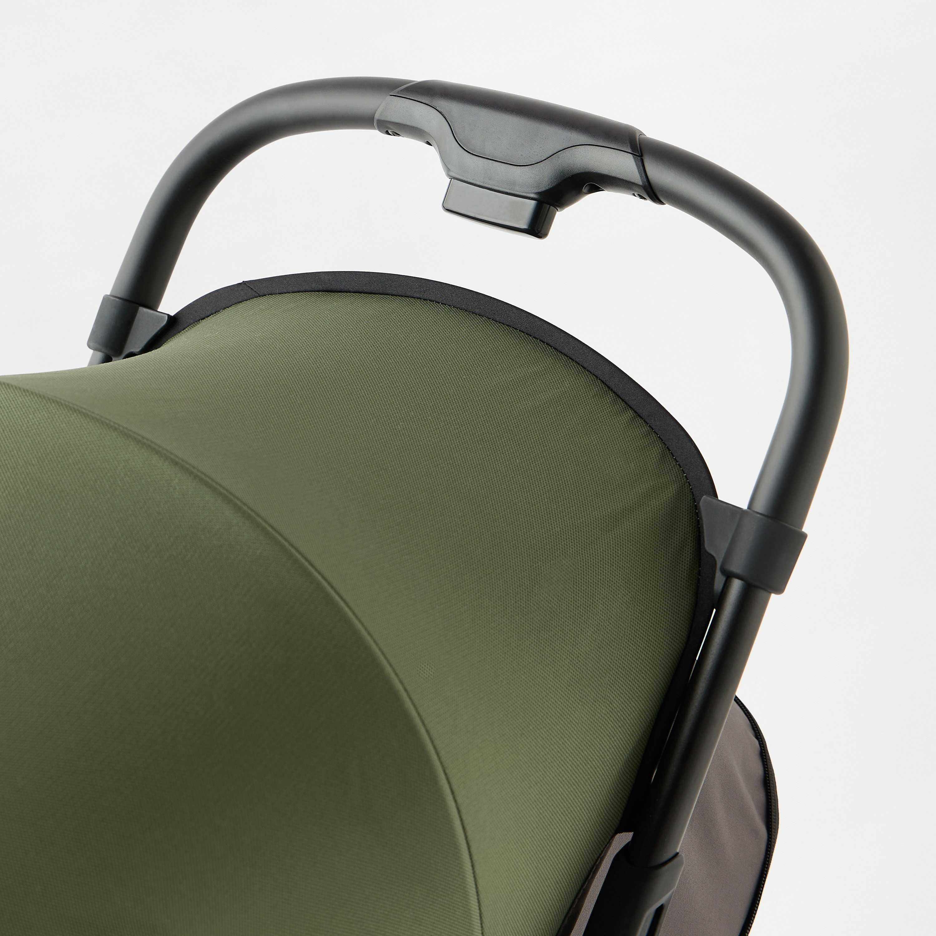 عربة أطفال أيرولايت جي تي إكس من جيجلز - أبريكوت كراش-baby-gear-strollersandprams-strollers-image-7