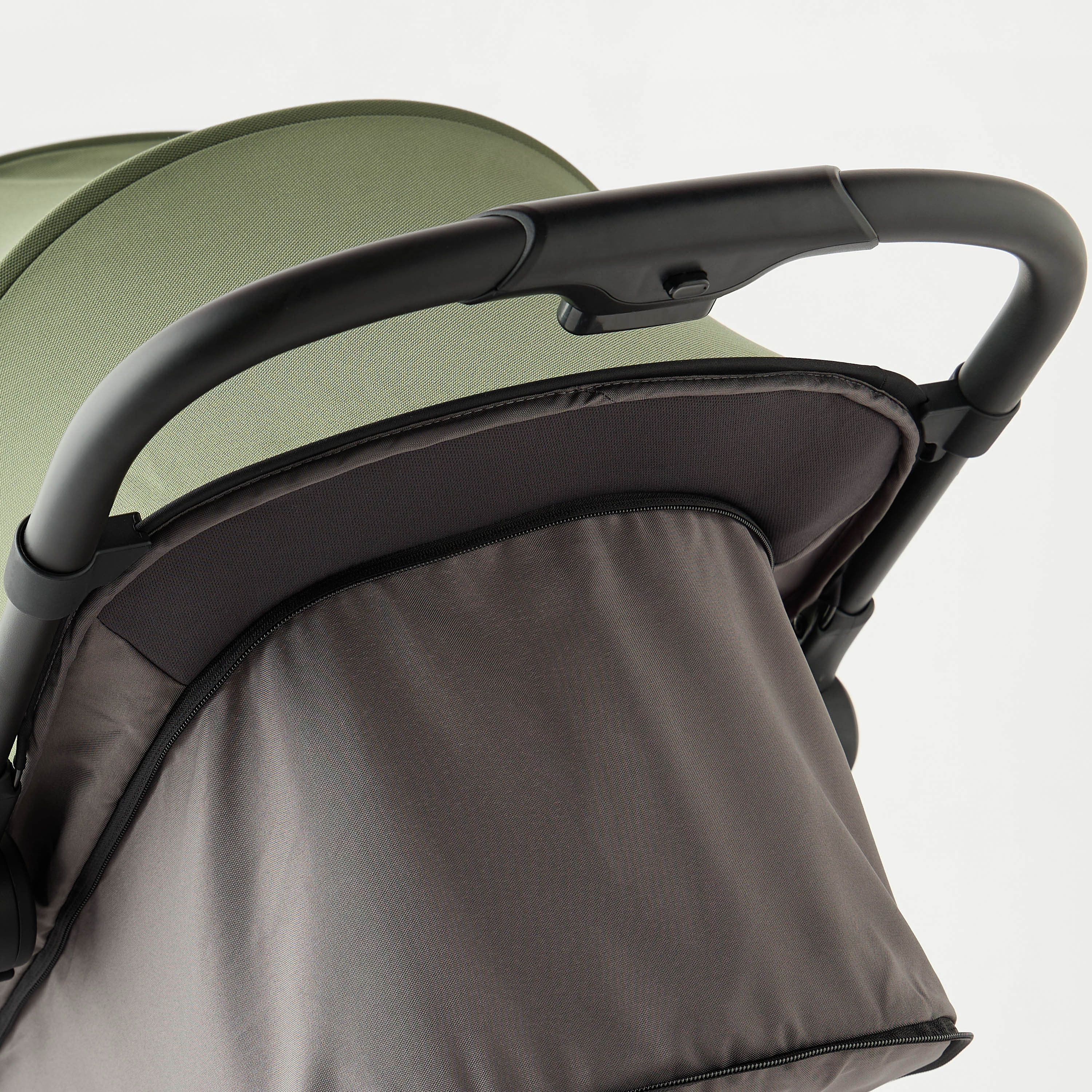 عربة أطفال أيرولايت جي تي إكس من جيجلز - أبريكوت كراش-baby-gear-strollersandprams-strollers-image-8