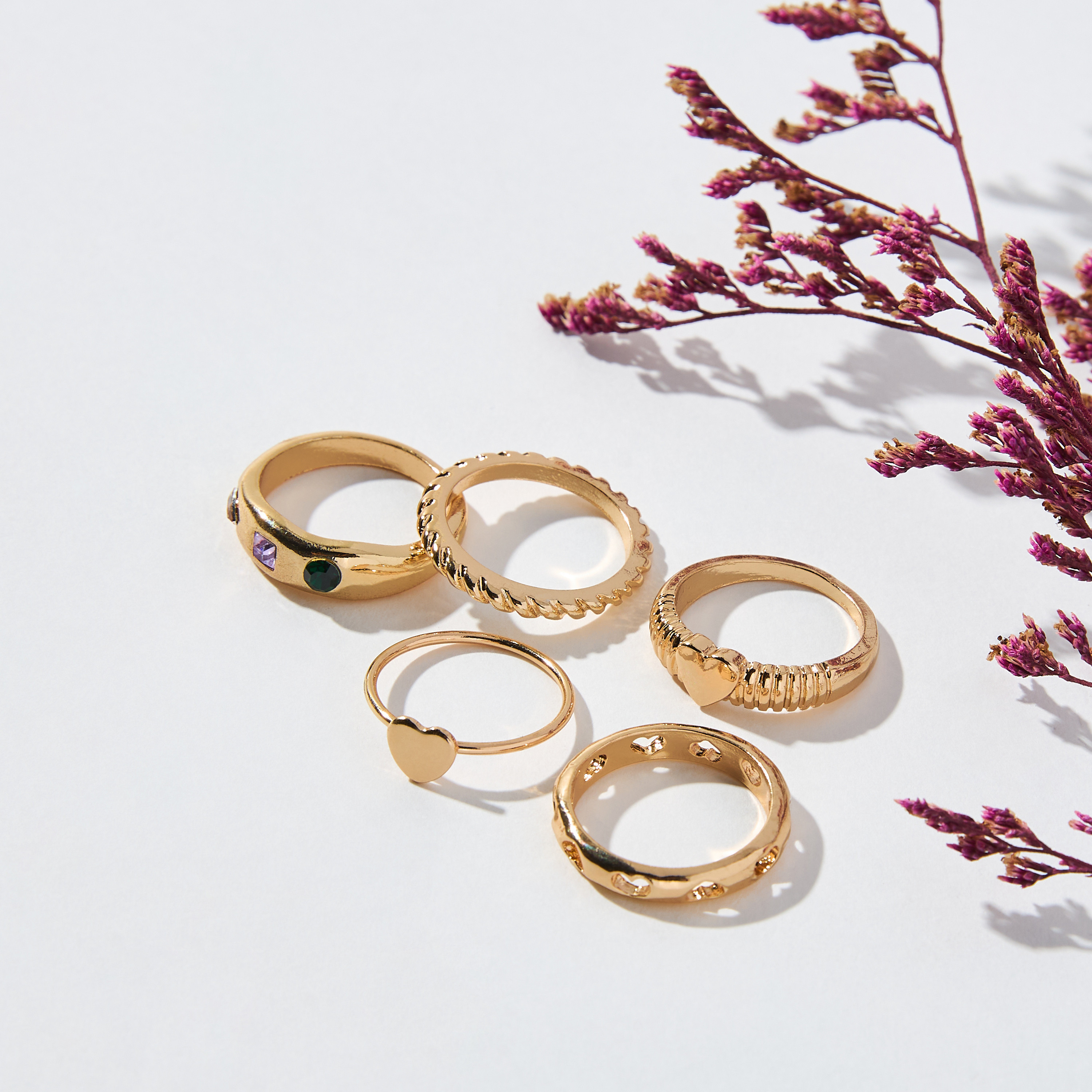 طقم خواتم 5 قطع متنوعة - S-M-women-watchesandjewellery-jewellery-rings-image-1