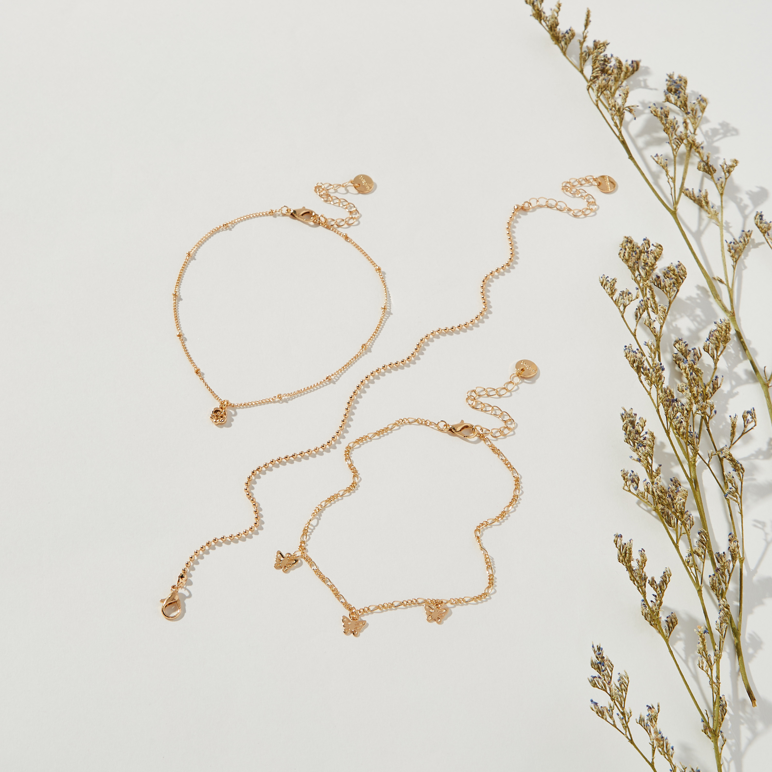 خلاخيل ميتاليك بمشبك إغلاق - طقم من 5 قطع-women-watchesandjewellery-jewellery-anklets-image-1