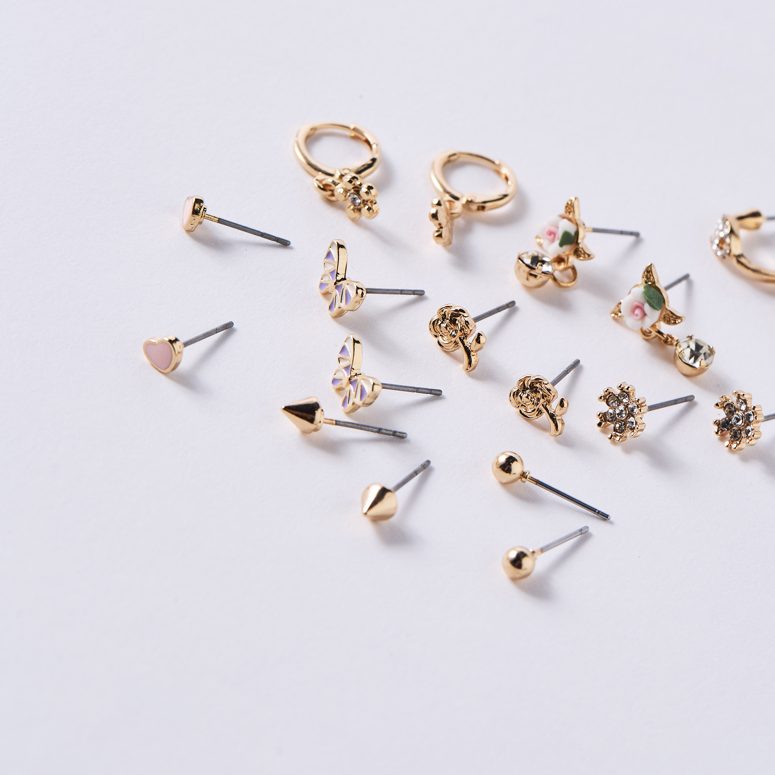 حلقان متنوعة بمكبس إغلاق خلفي - طقم من 9-women-watchesandjewellery-jewellery-earrings-image-3