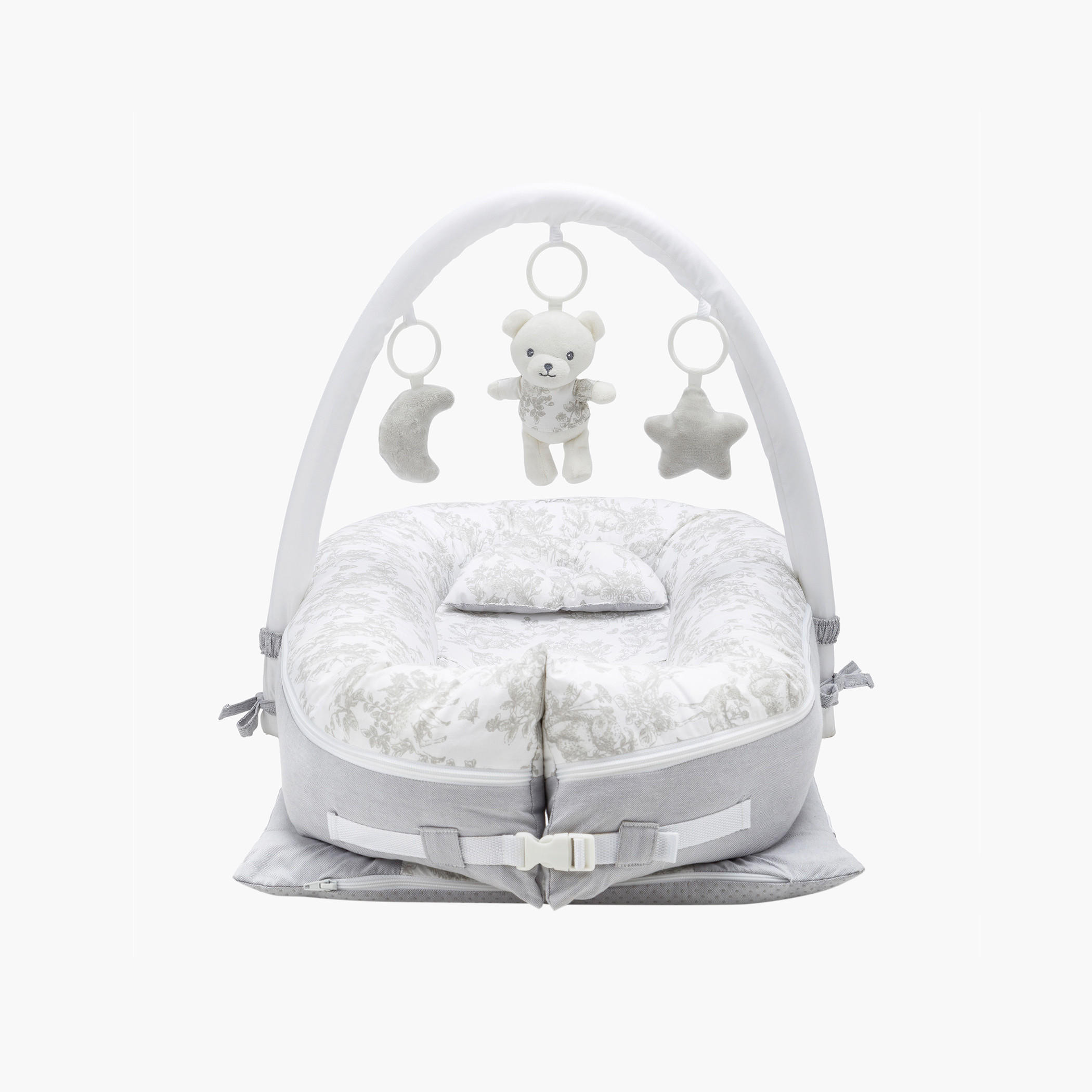 عش أطفال بطبعات مع ألعاب من نيني-baby-nursery-furniture-cribsandbeds-bassinets-image-5