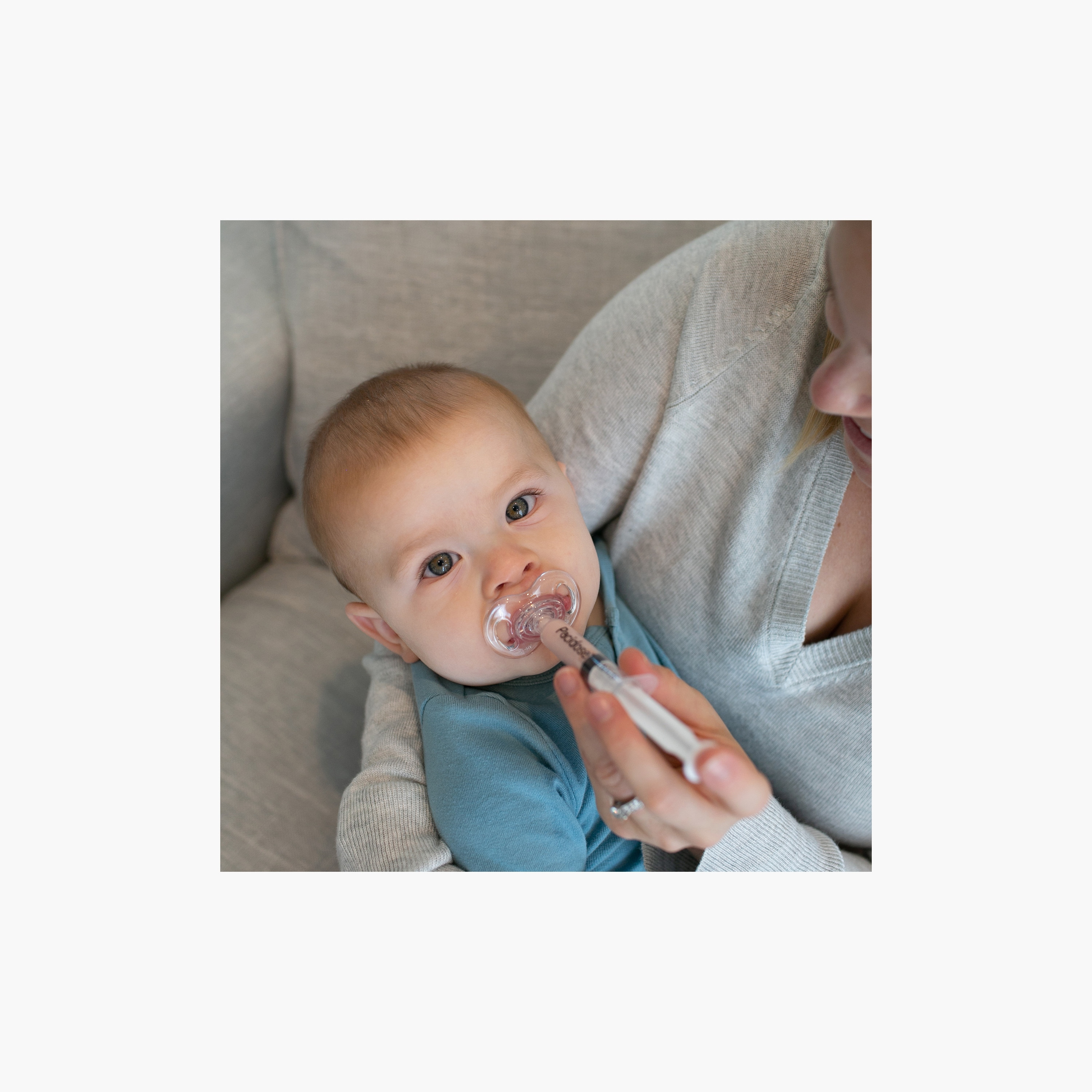 موزع الدواء السائل باسيدوز مع لهايات مكونة من قطعتين من دكتور براونز-baby-healthandsafety-babyproofing-image-3